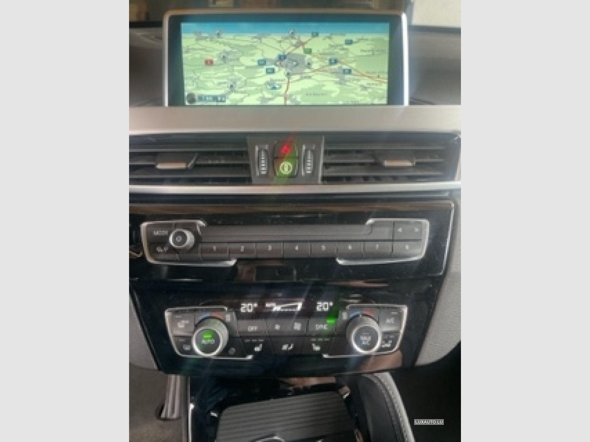 BMW X1 20dA 163 X-Line sDrive (2017) - Photo 12