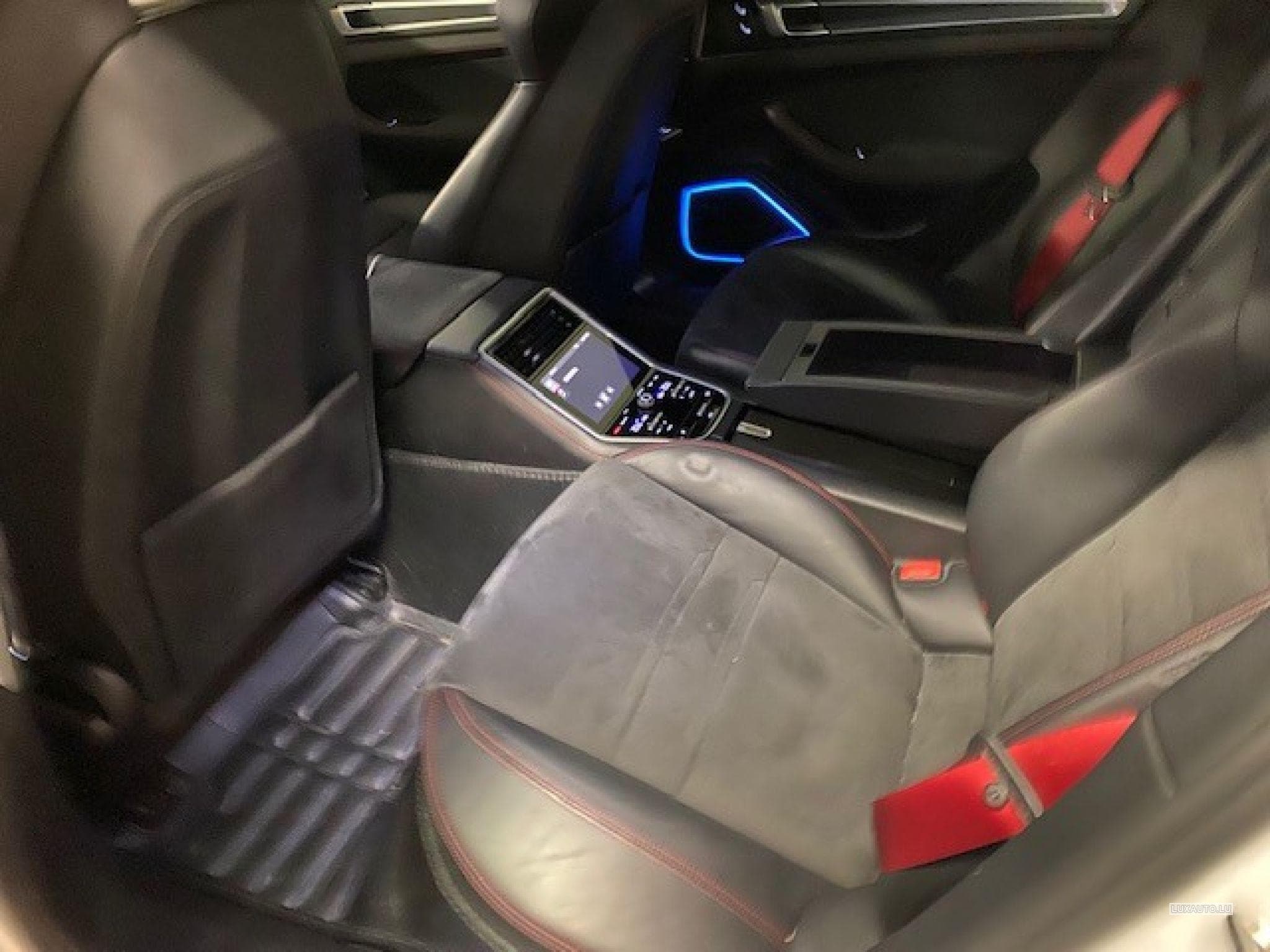 Porsche Panamera 4.0 GTS PDK (2019) - Photo 7