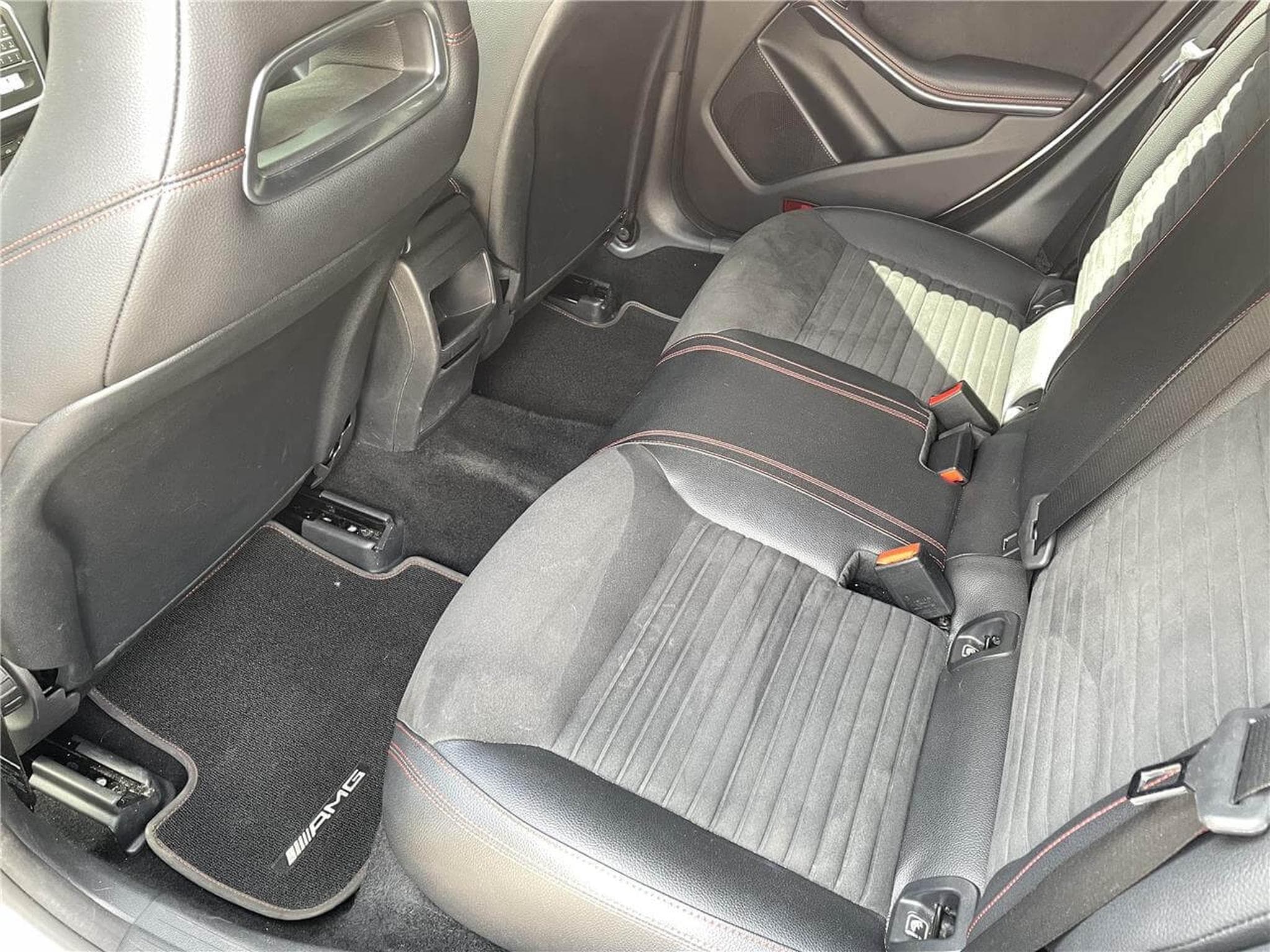 Mercedes CLA 180 110 CV AMG GPS CLA (2018) - Photo 11
