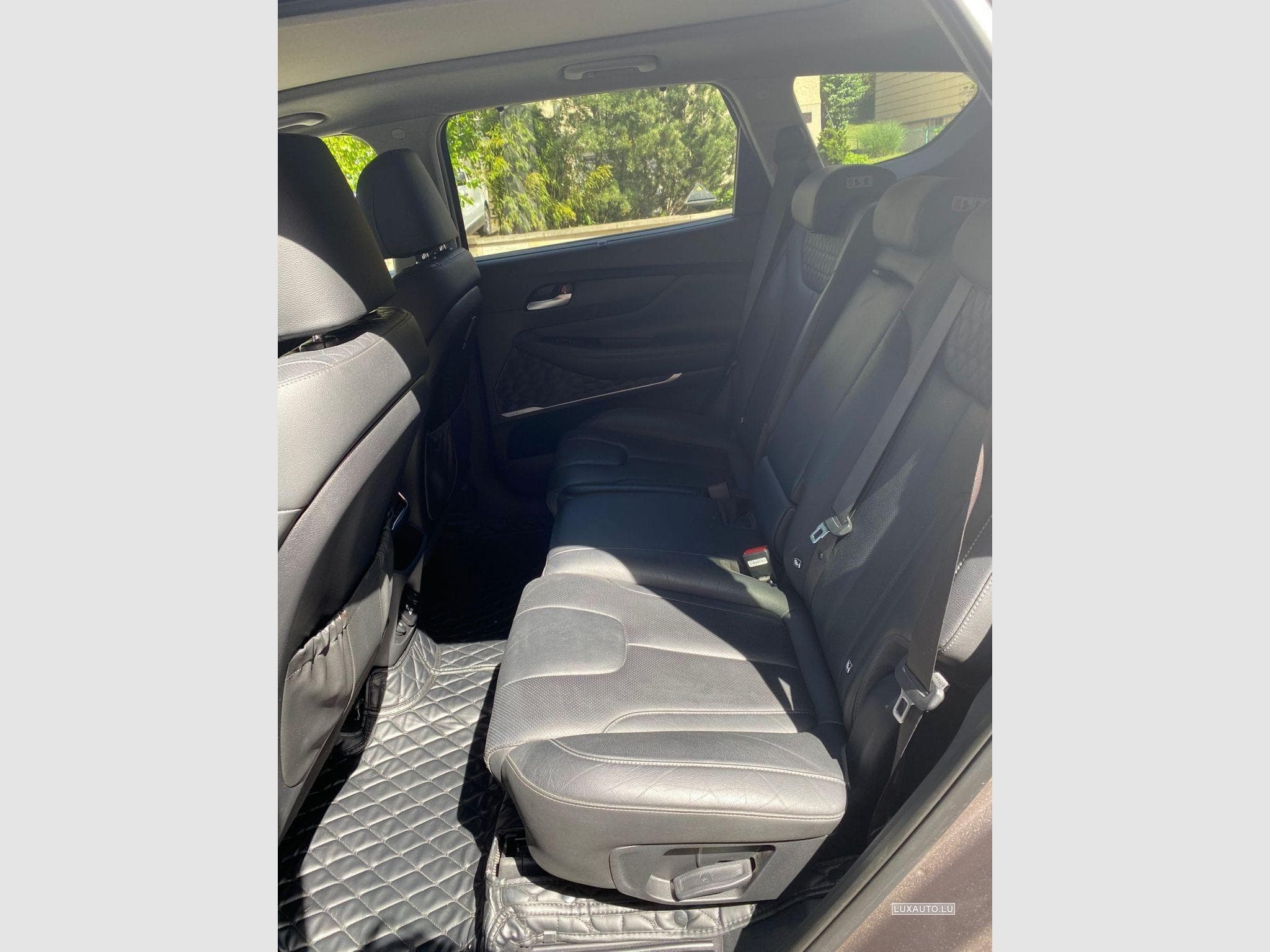 Hyundai Santa Fe 2.2 CRDi 200 4WD Auto. (2019) - Photo 4