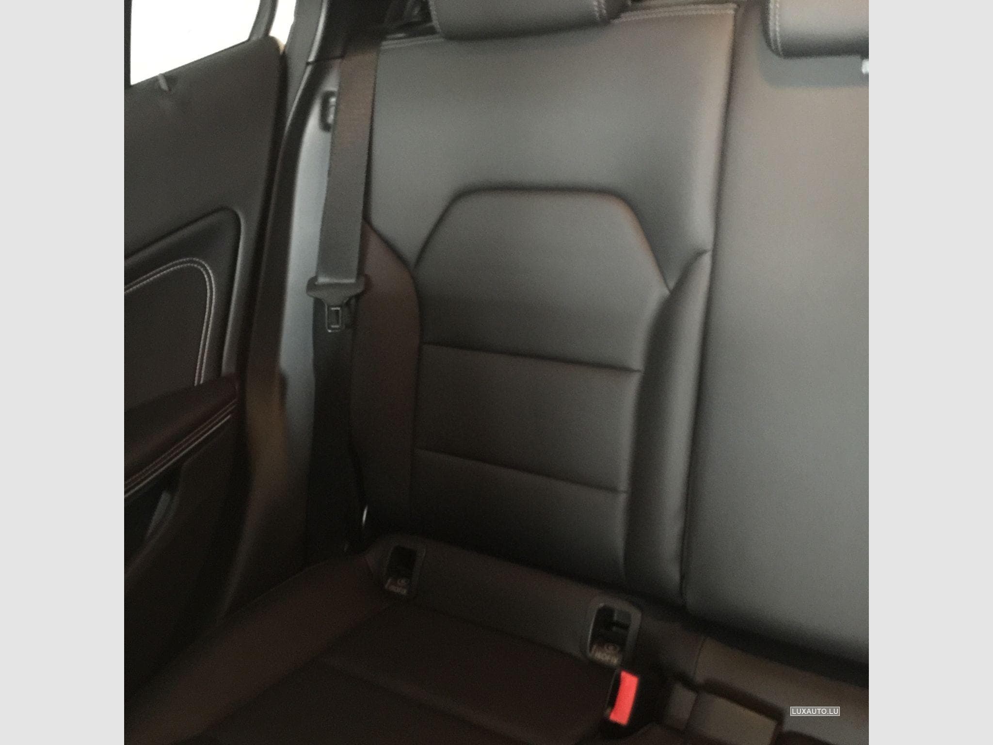 Mercedes GLA 200 200 7G-DCT (2016) - Photo 3