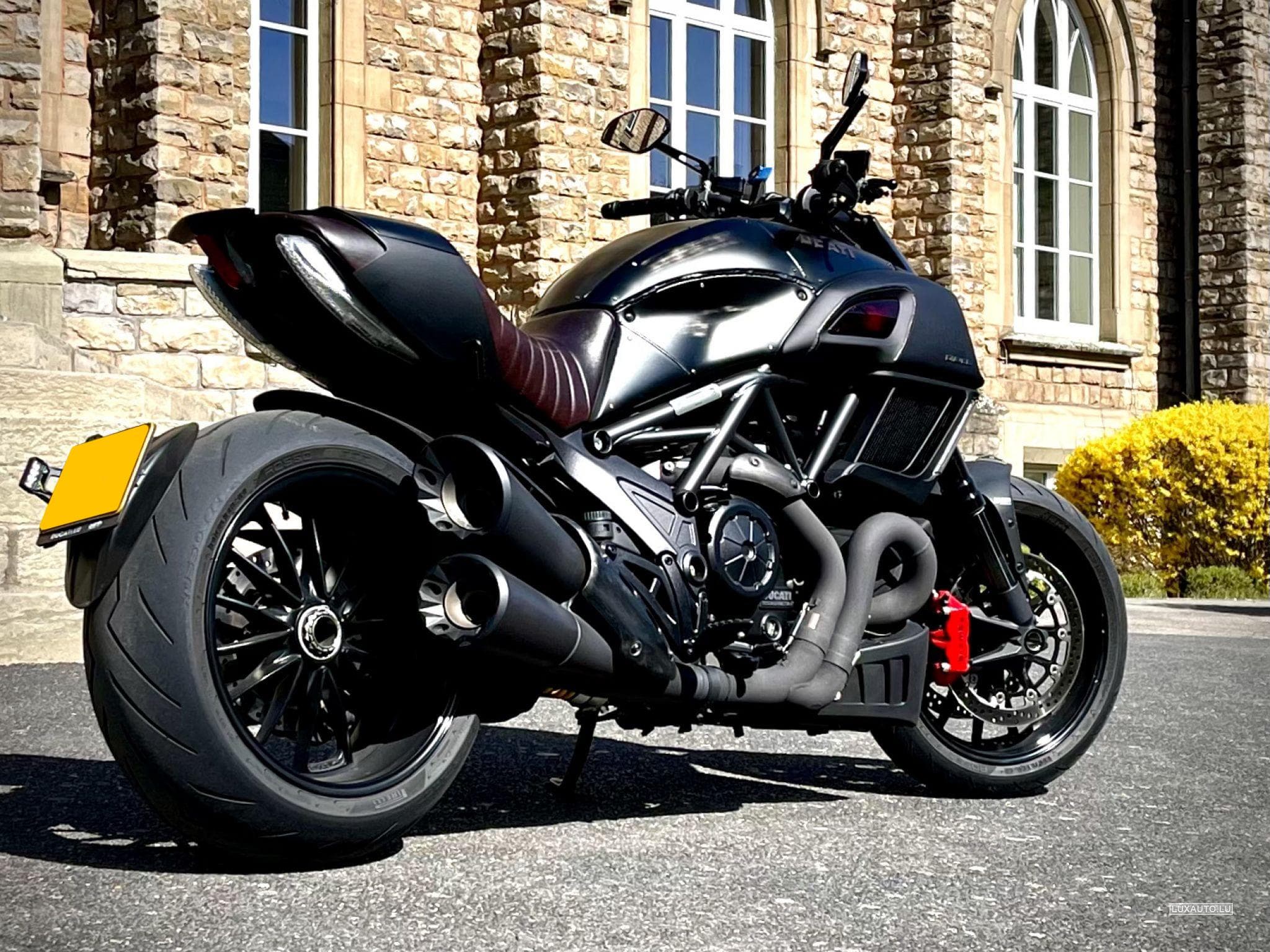 Ducati Diavel 1198 Carbon Edition (2018) - Photo 1