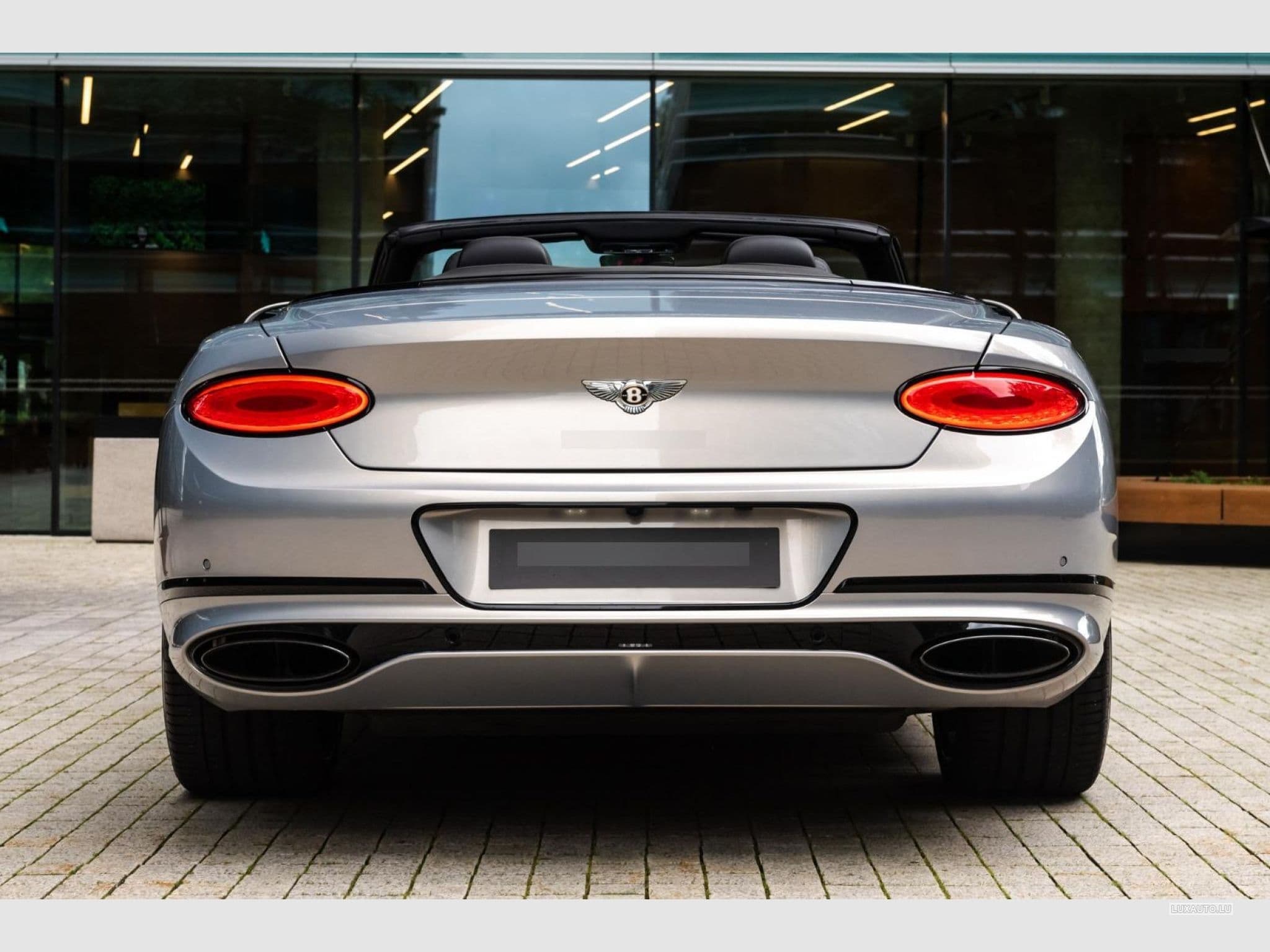 Bentley Continental GT 6.0 W12 First Edition Black Line Auto. (2019) - Photo 4