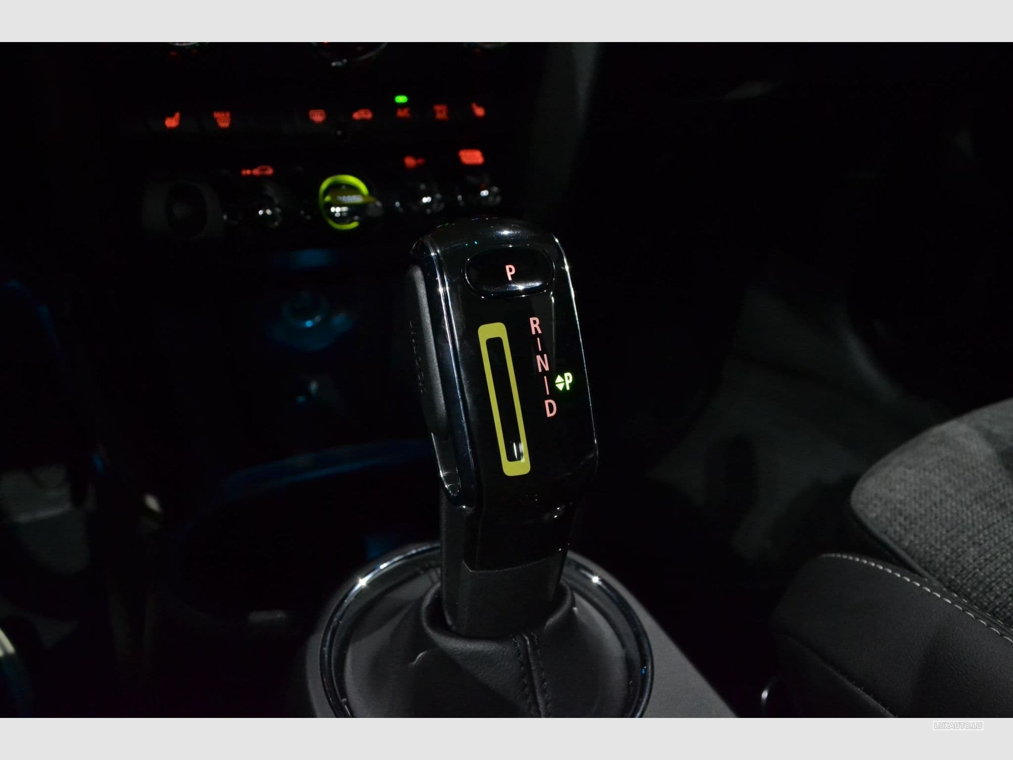 Mini Cooper SE (2020) - Photo 1
