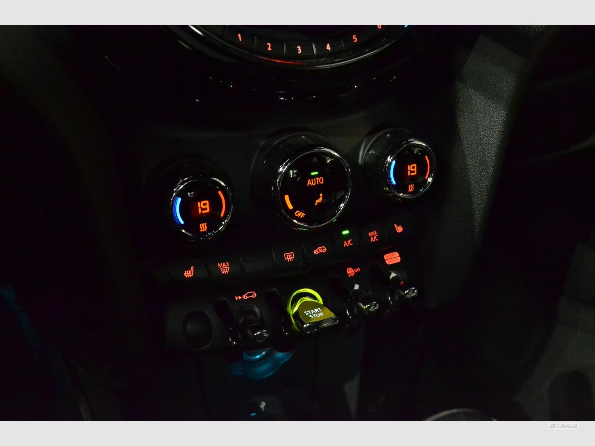 Mini Cooper SE (2020) - Photo 2