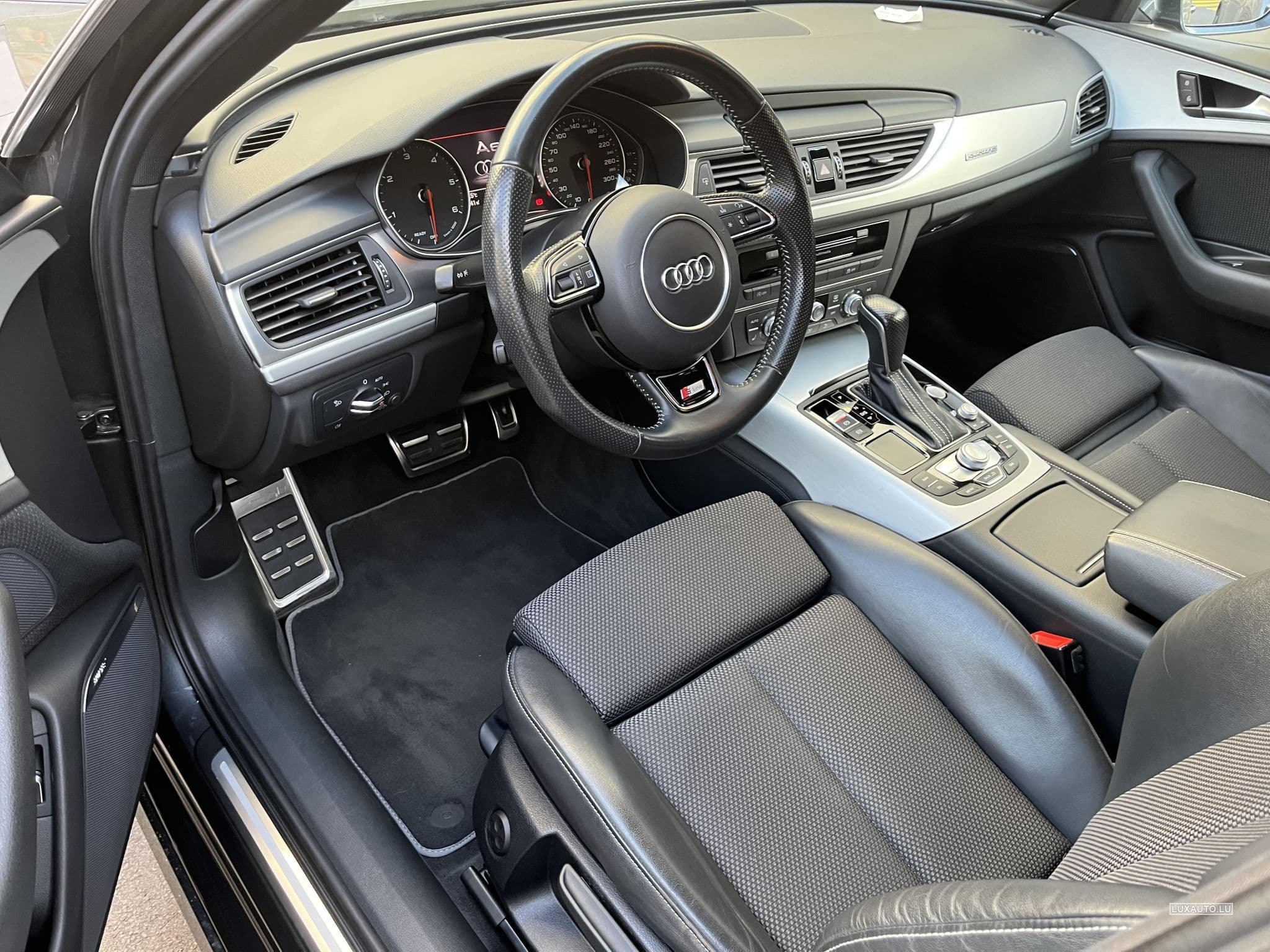 Audi A6 3.0 Tdi 272 S-Line Quattro S-Tronic (2015) - Photo 2