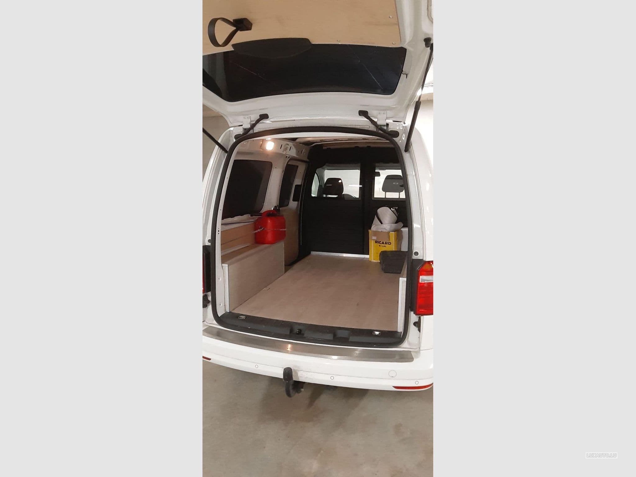 VW Caddy Van 1.4 CNG (2019) - Photo 2