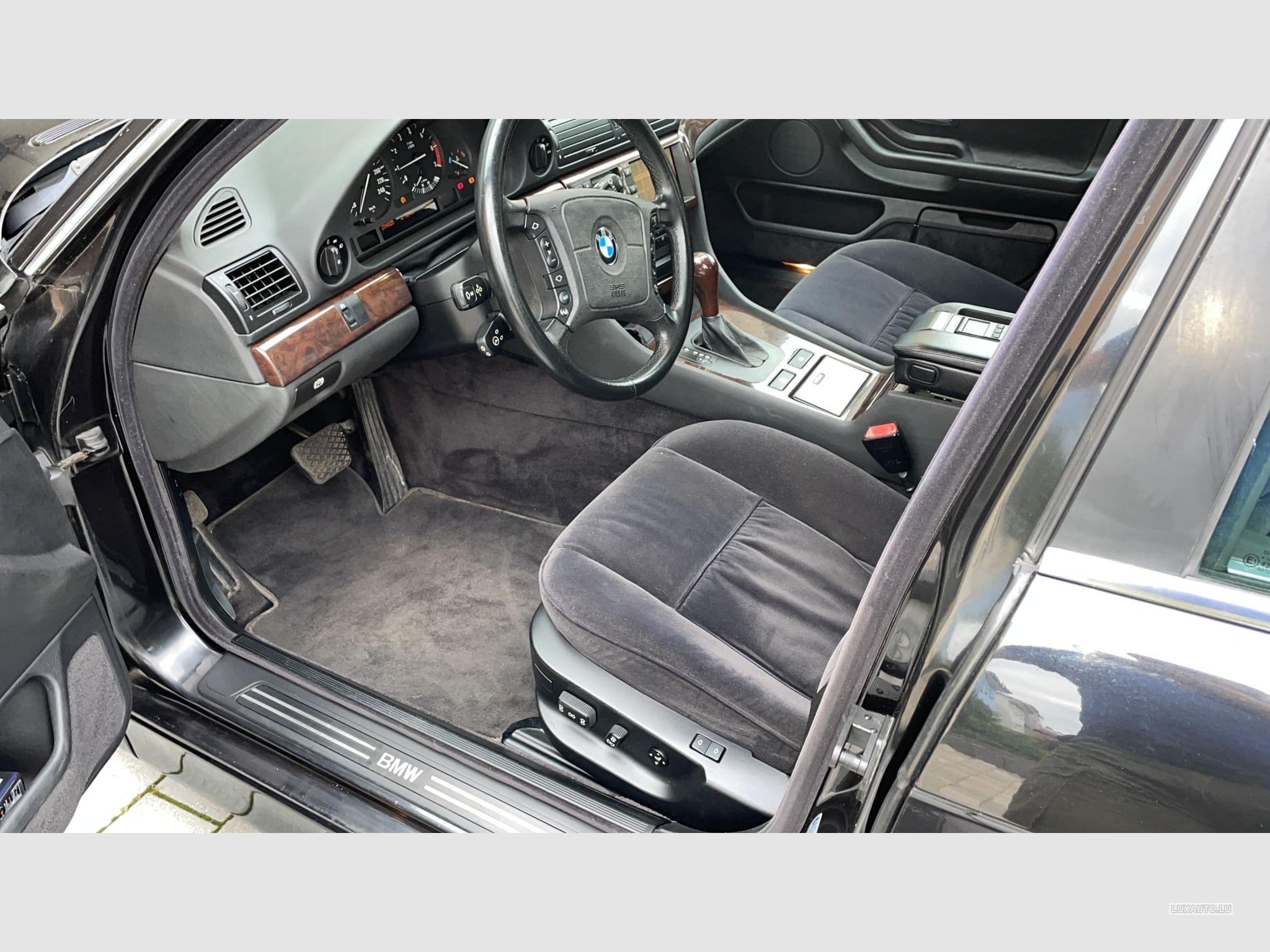 BMW 735 iA (1996) - Photo 3