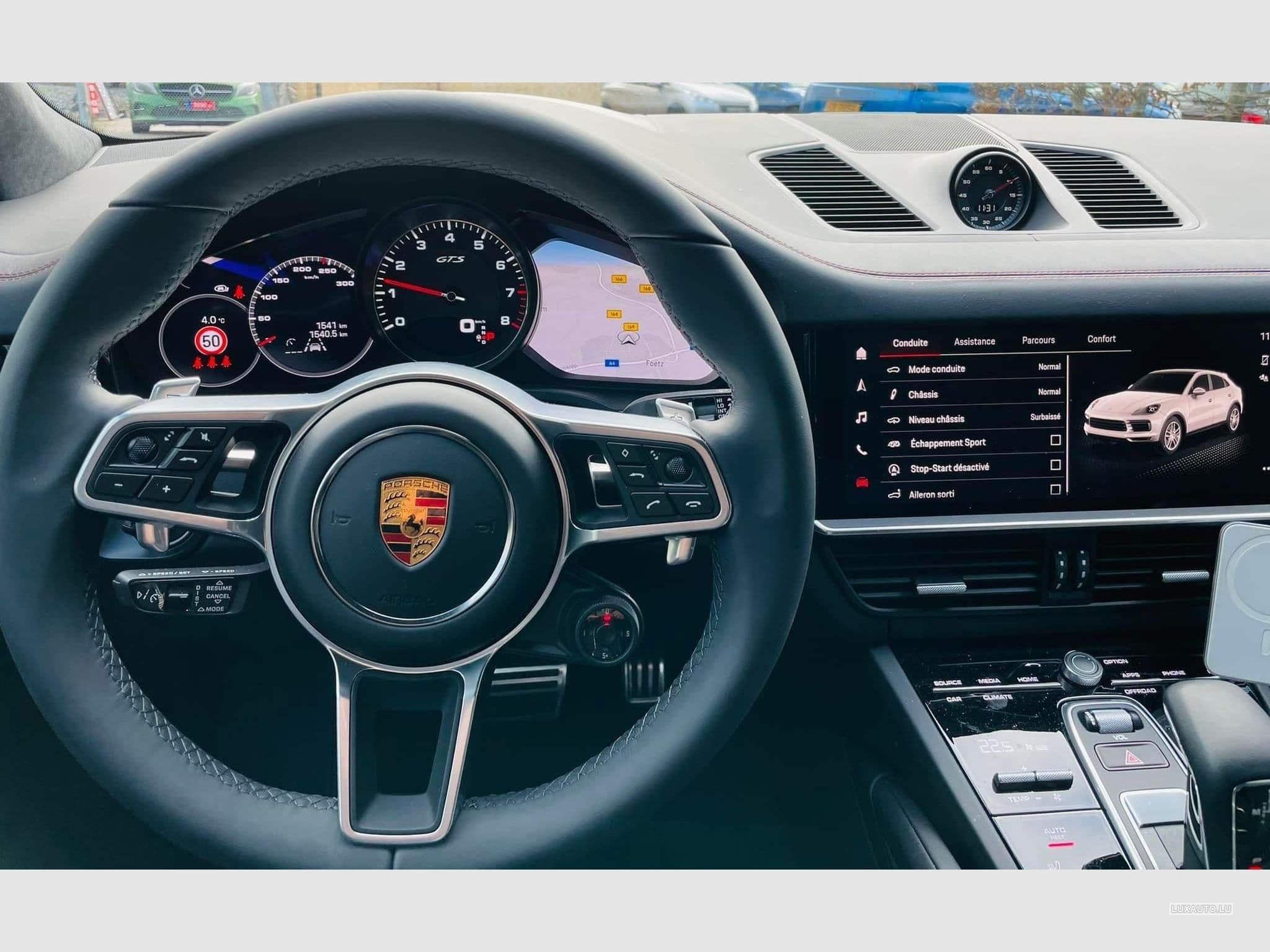 Porsche Cayenne 3.6 GTS PDK (2022) - Photo 4