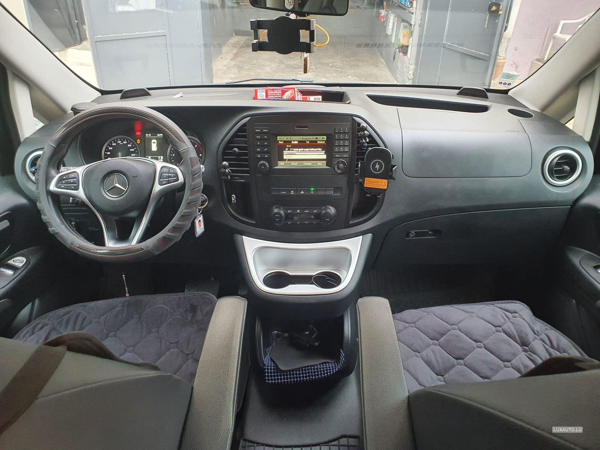 Mercedes Vito Fourgon 119 Cdi 7G-Tronic (2019) - Photo 2