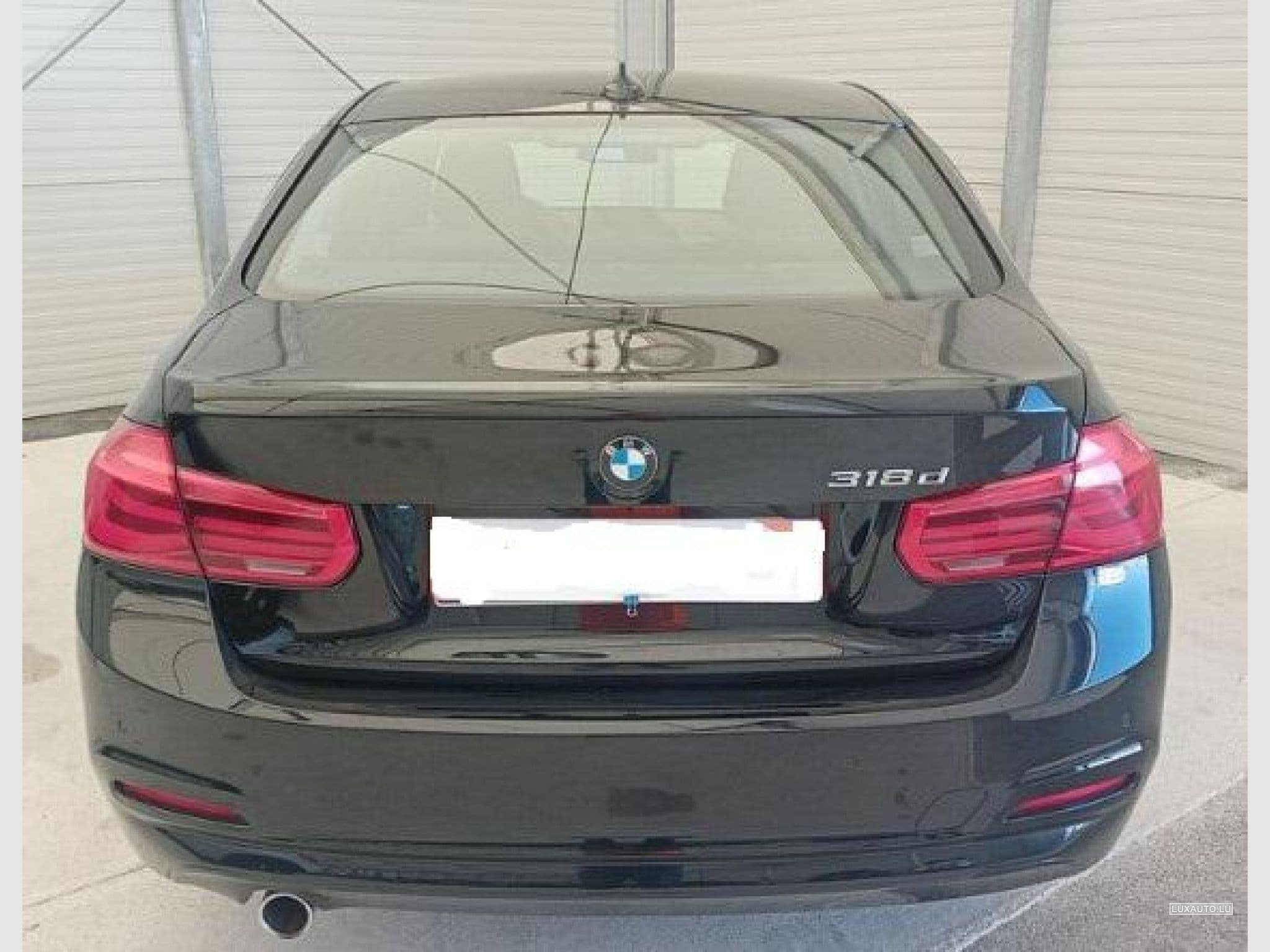 BMW 318 dA 150 Business Design (2018) - Photo 4