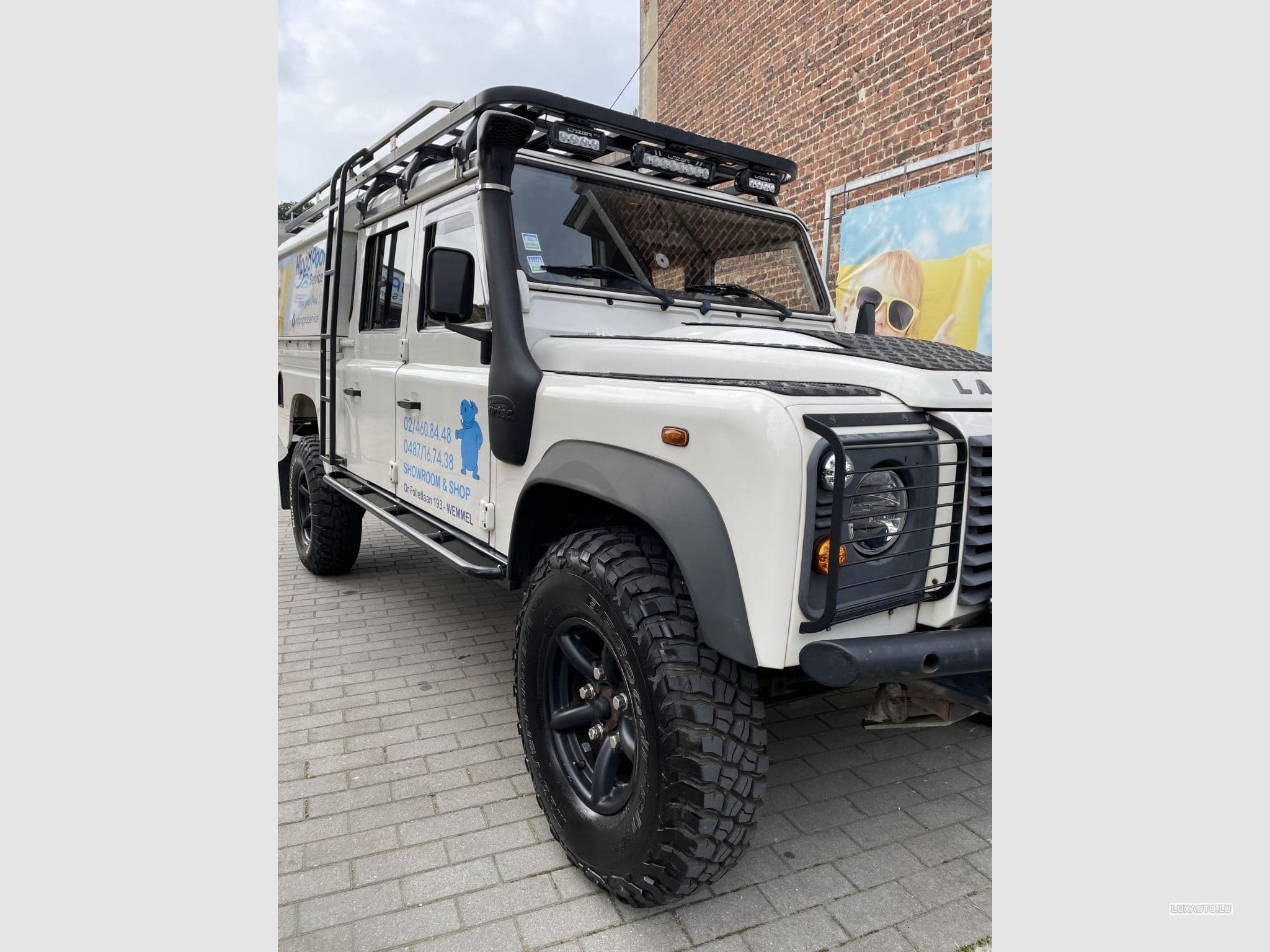 Land-Rover Defender (2010) - Photo 6