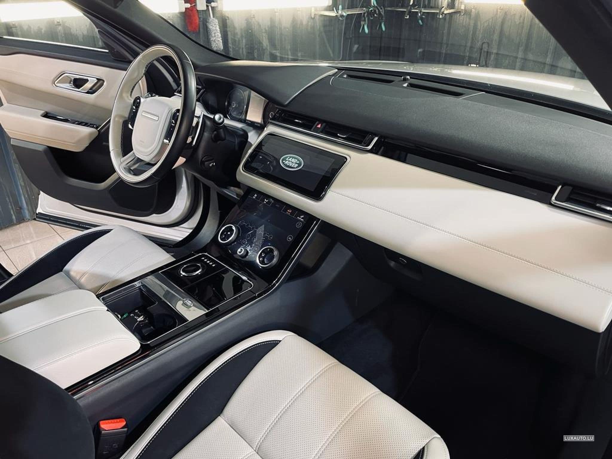 Land-Rover Range Rover Velar S R-DYNAMIC 3L (2018) - Photo 3
