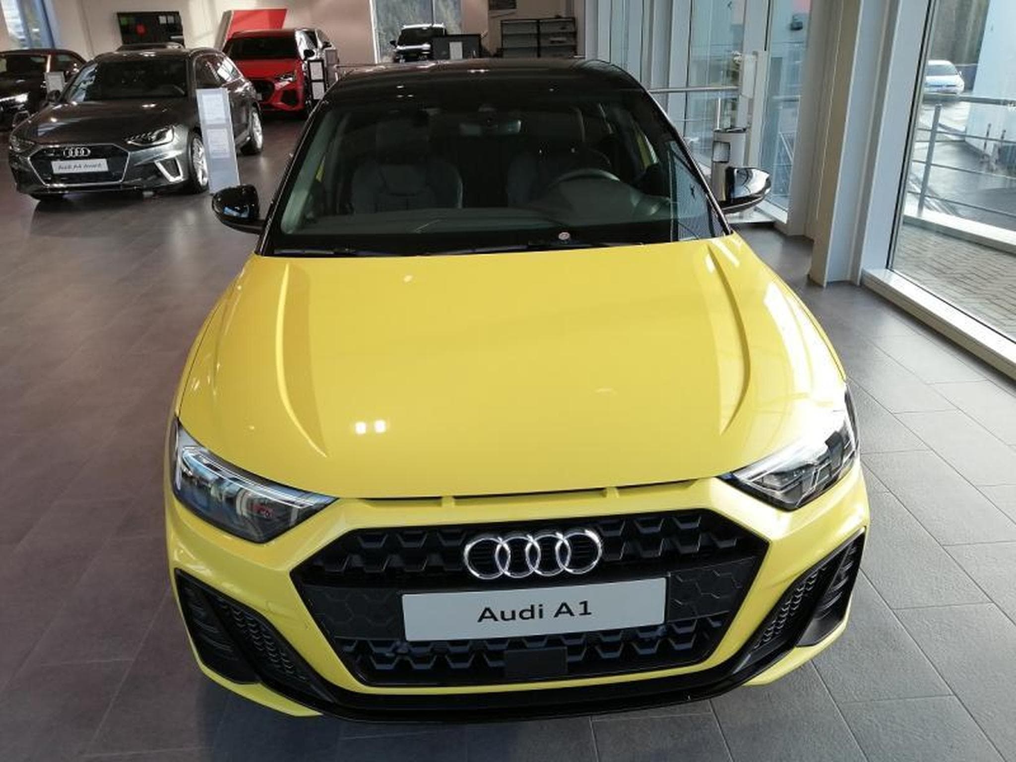 Audi A1 Sportback S-line 30 TFSI s-tro (2023) - Photo 3