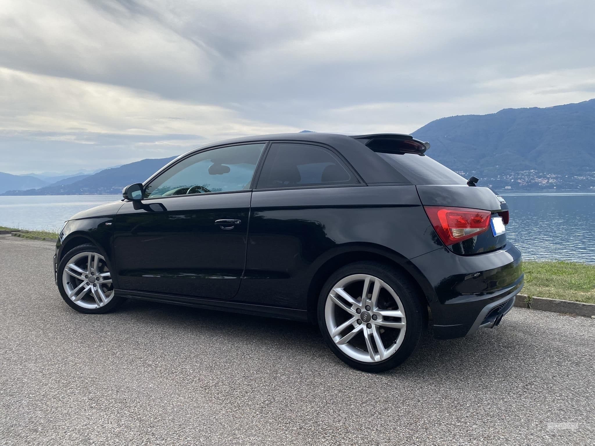 Audi A1 1.4 TFSI 185 Ambition Luxe S tronic (2011) - Photo 3