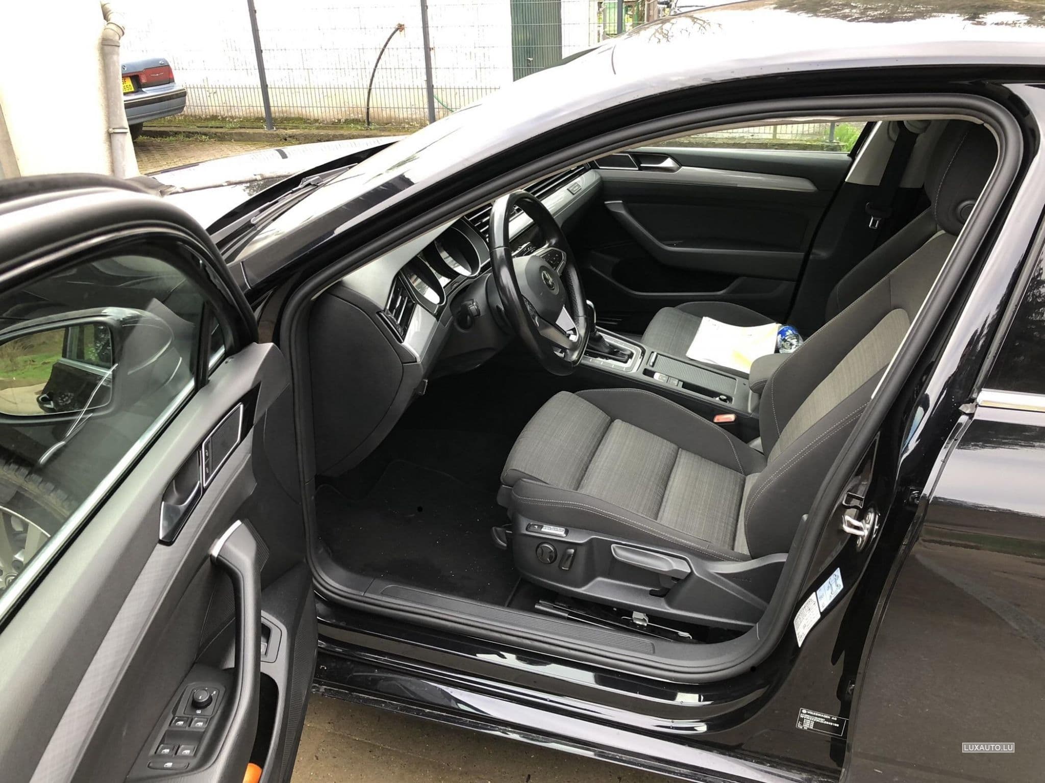 VW Passat (2019) - Photo 4
