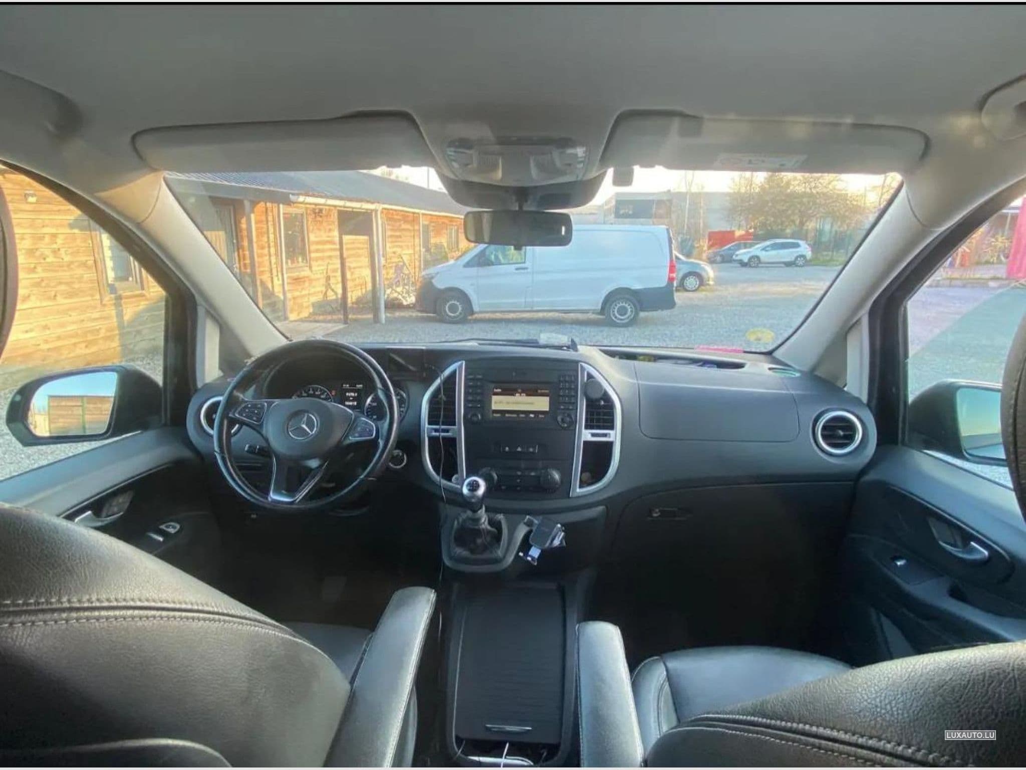 Mercedes Vito (2015) - Photo 3