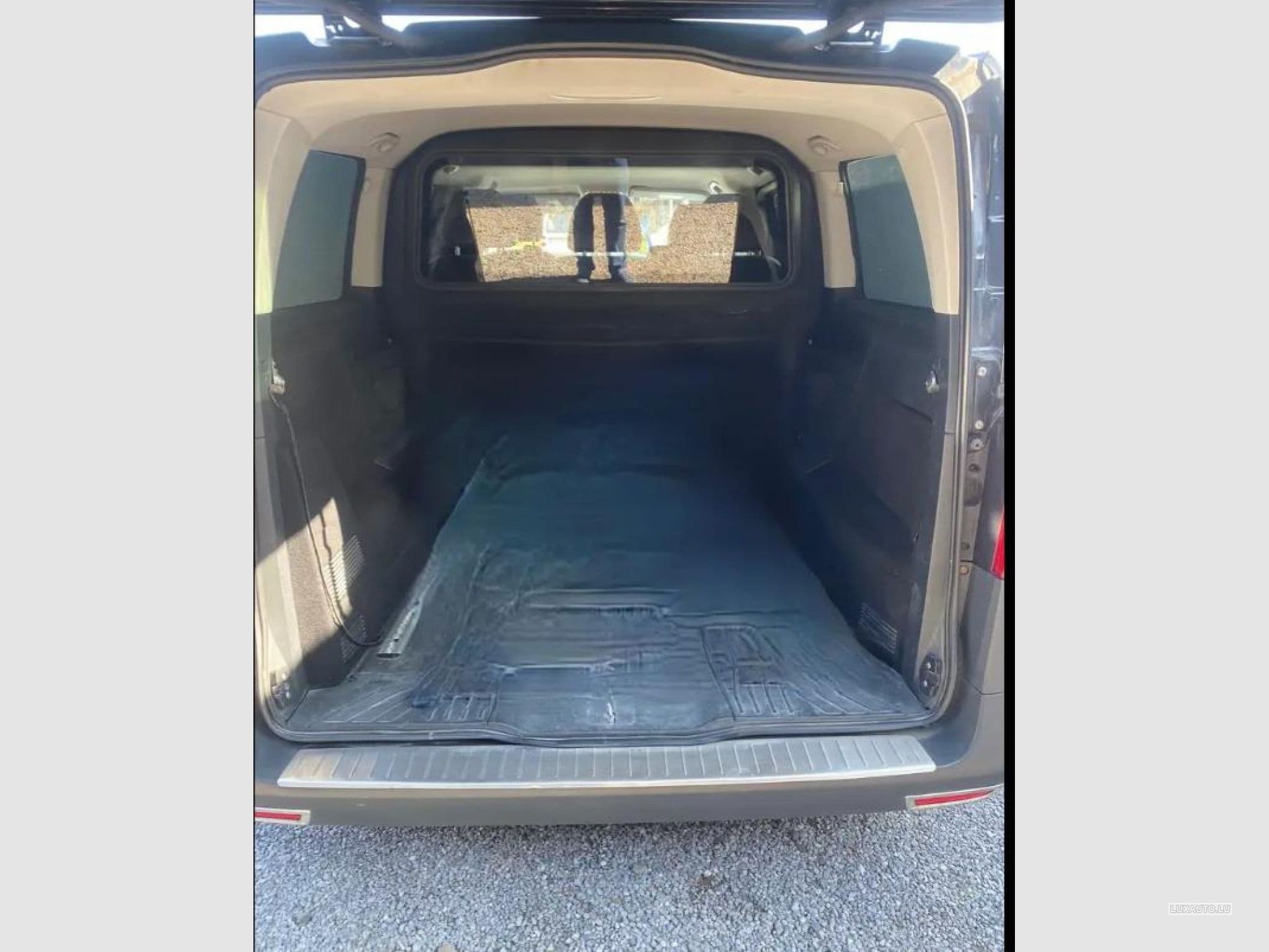 Mercedes Vito (2015) - Photo 6