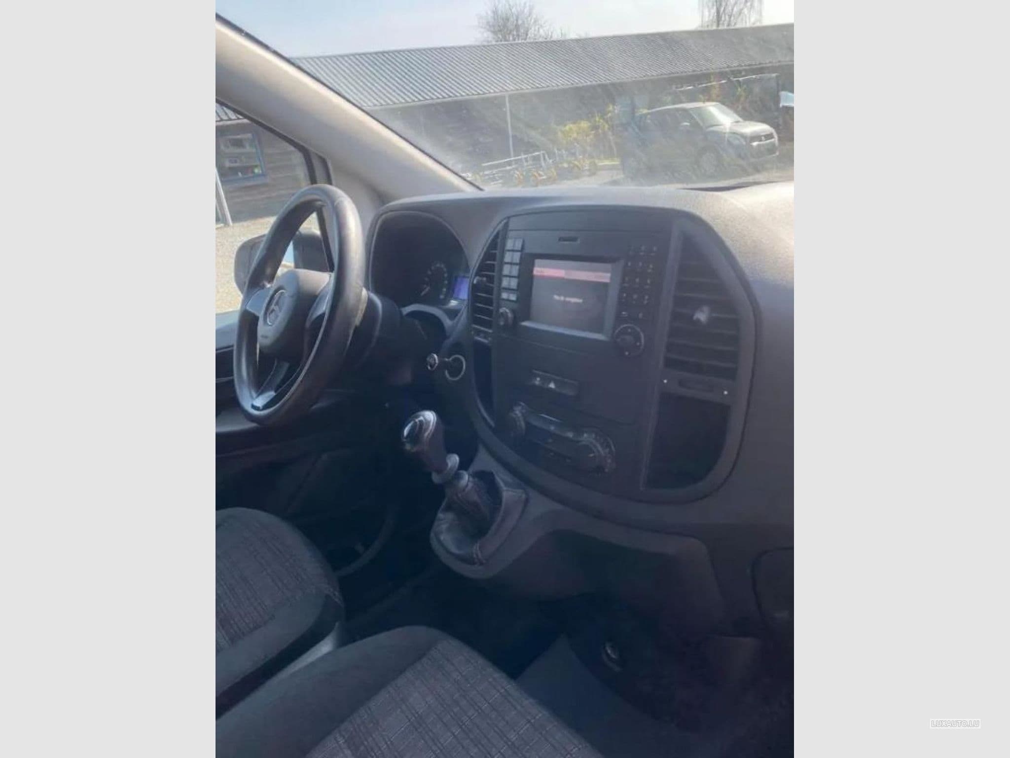 Mercedes Vito (2015) - Photo 4