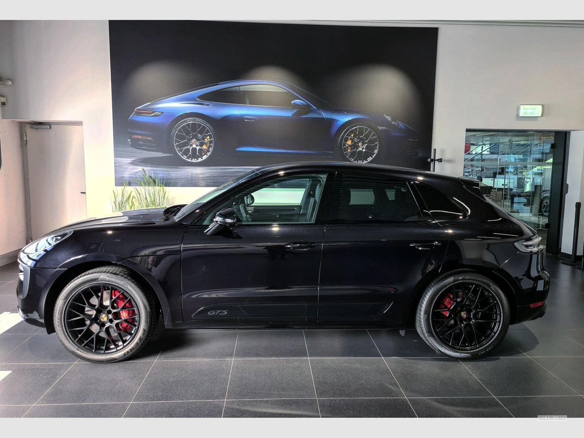 Porsche Macan GTS - Approved 10/2029 (2021) - Photo 2