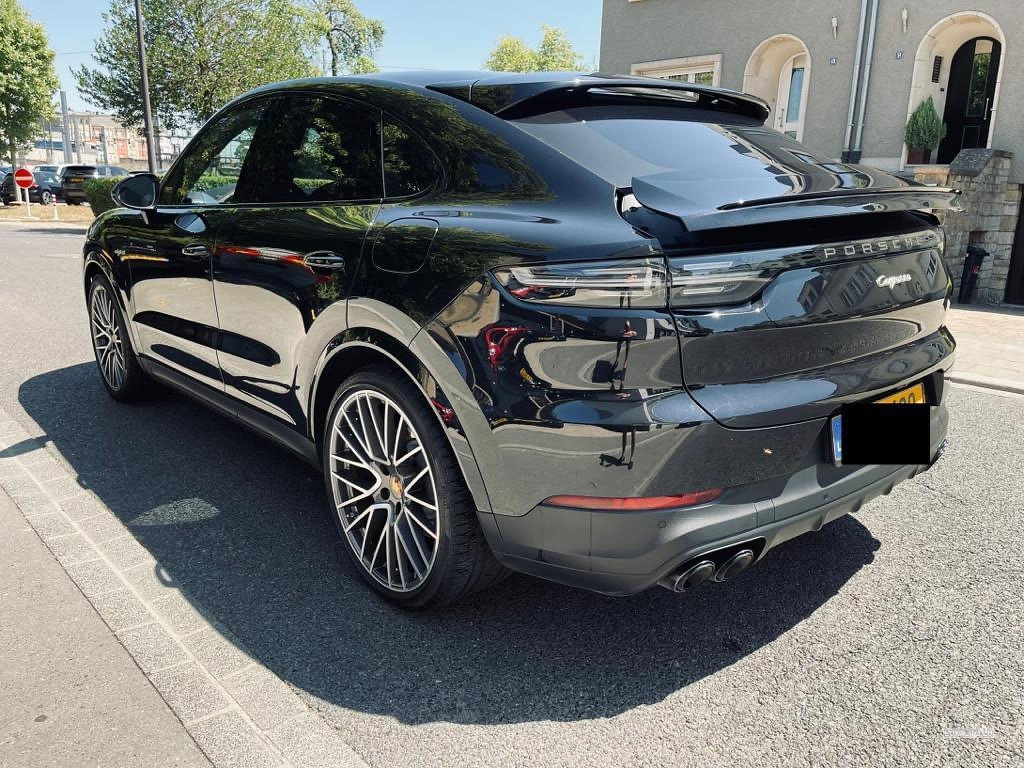 Porsche Cayenne Hybrid (2020) - Photo 1