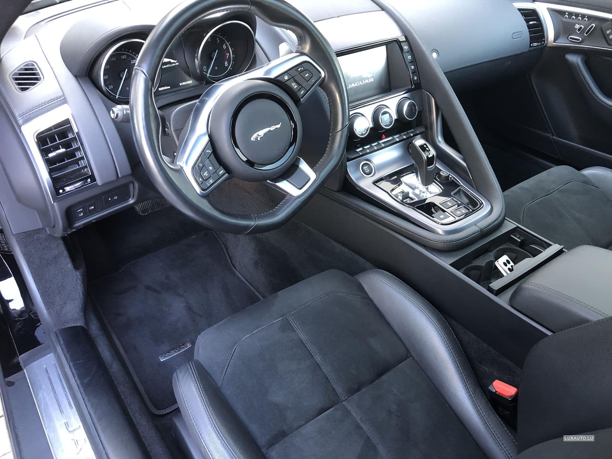 Jaguar F-Type JAGUAR  F-TYPE Coupé 300 CV (2017) - Photo 4