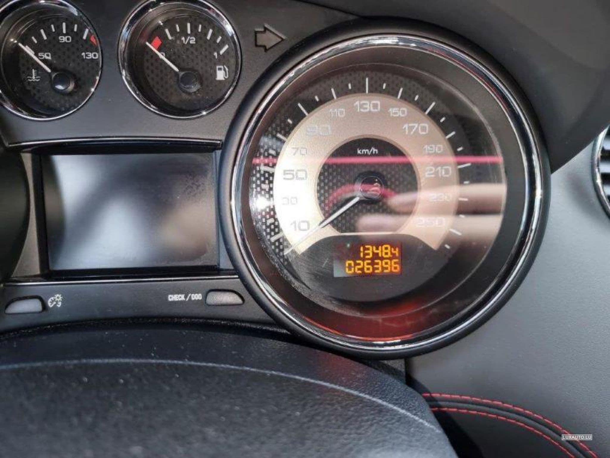 Peugeot RCZ RCZ R (2014) - Photo 2