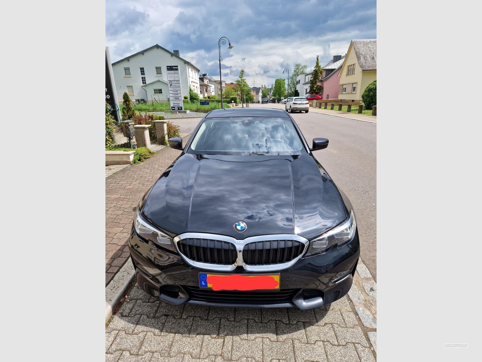 BMW 318 (2021) - Photo 1