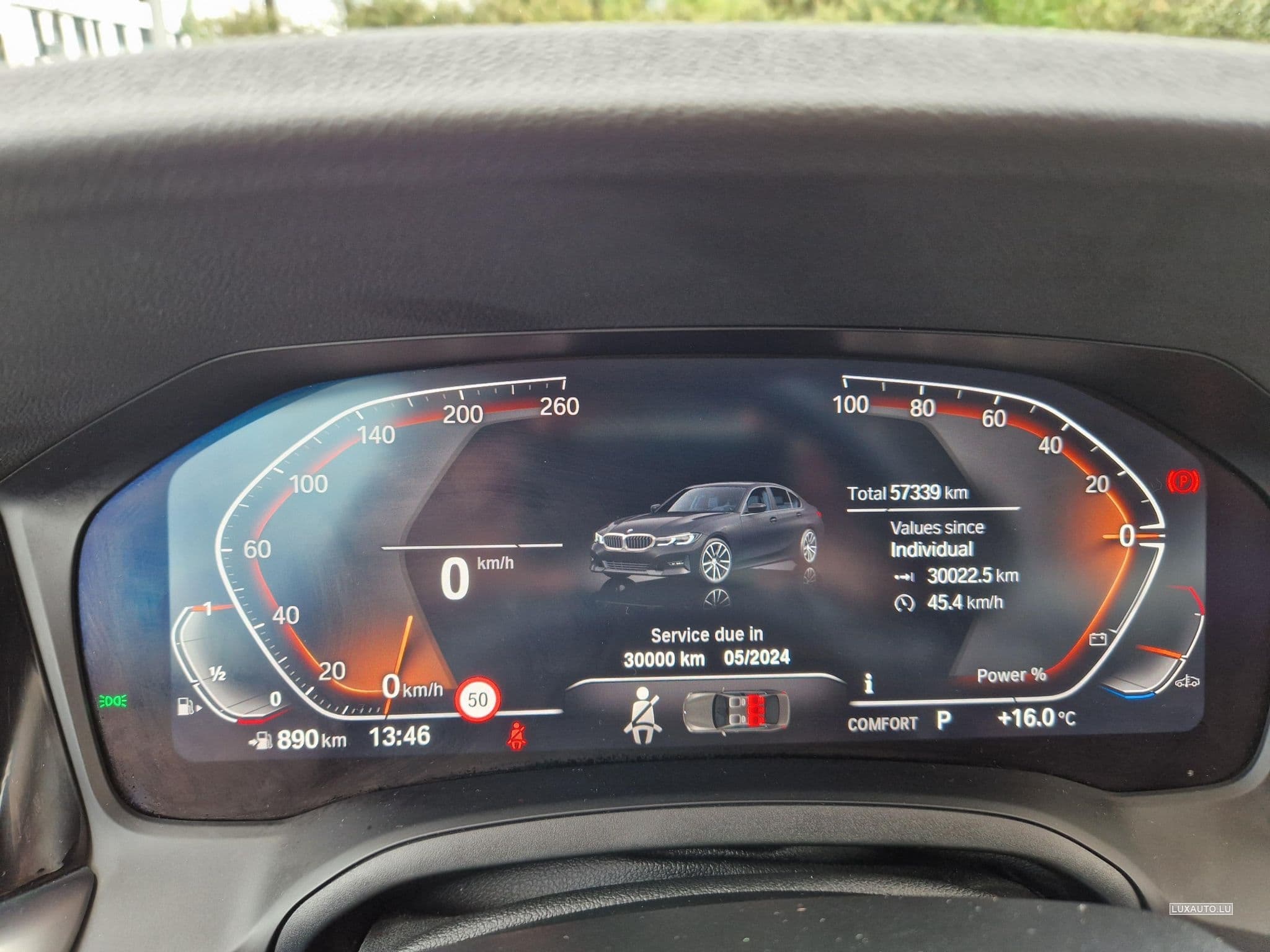 BMW 318 (2021) - Photo 5
