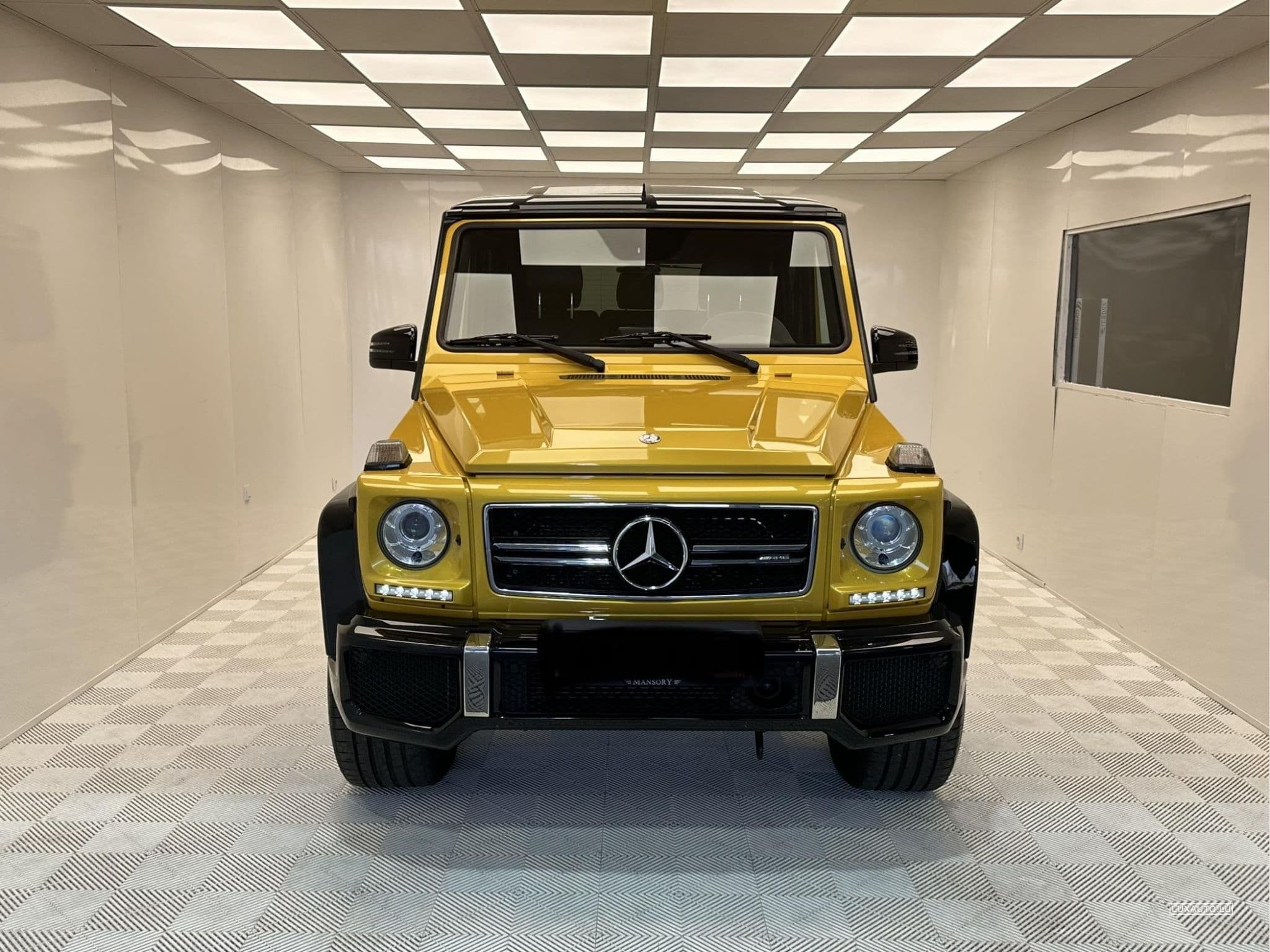 Mercedes G 63 AMG Color Block Solar Beam (2015) - Photo 2