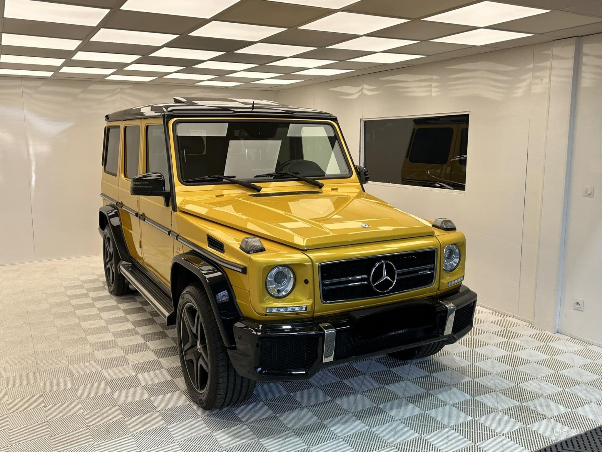 Mercedes G 63 AMG Color Block Solar Beam (2015) - Photo 3