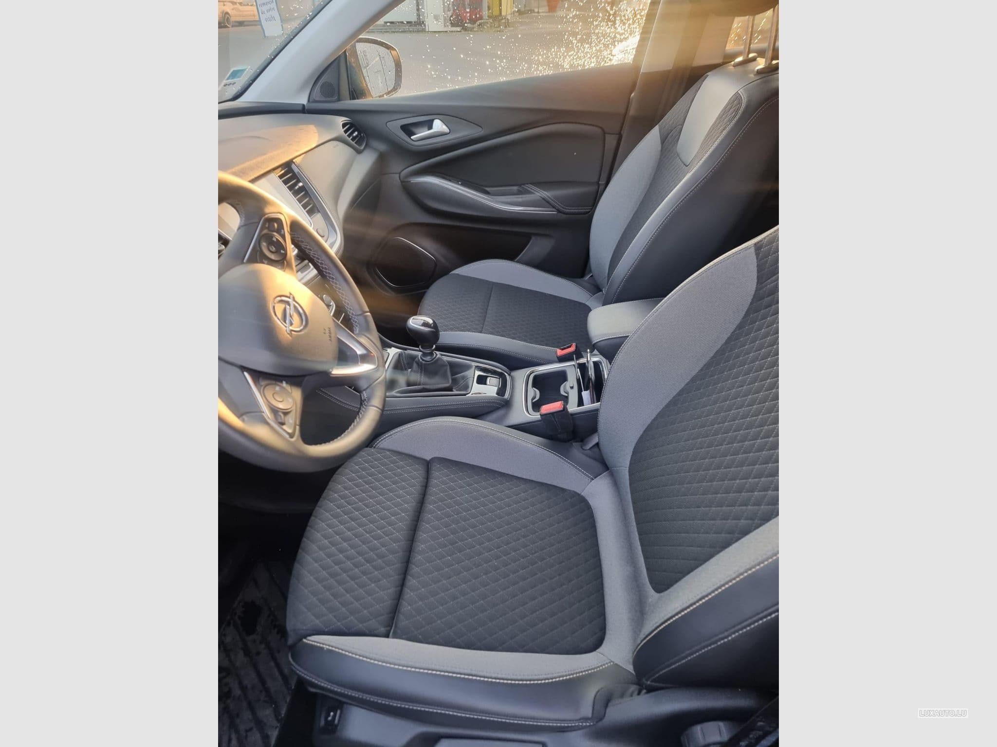 Opel Grandland X Ecotec (2021) - Photo 7