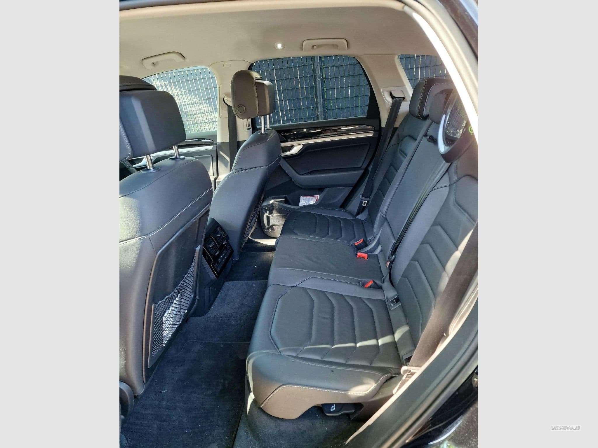 VW Touareg R-Line (2020) - Photo 4