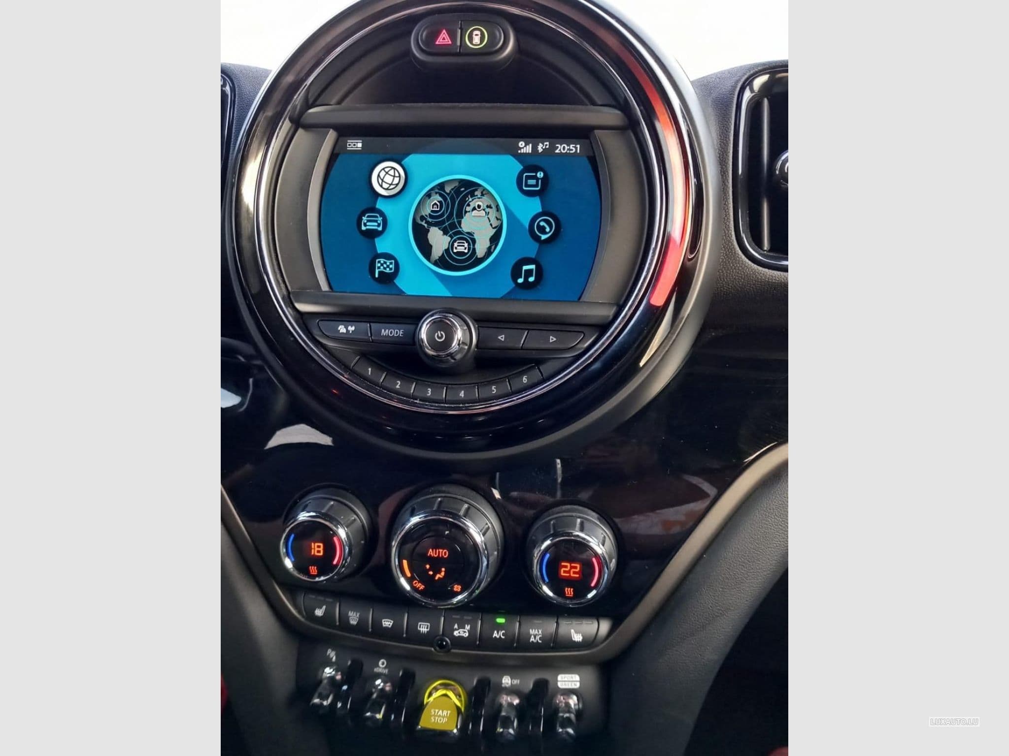 Mini Countryman Cooper SE All 4 (2018) - Photo 4