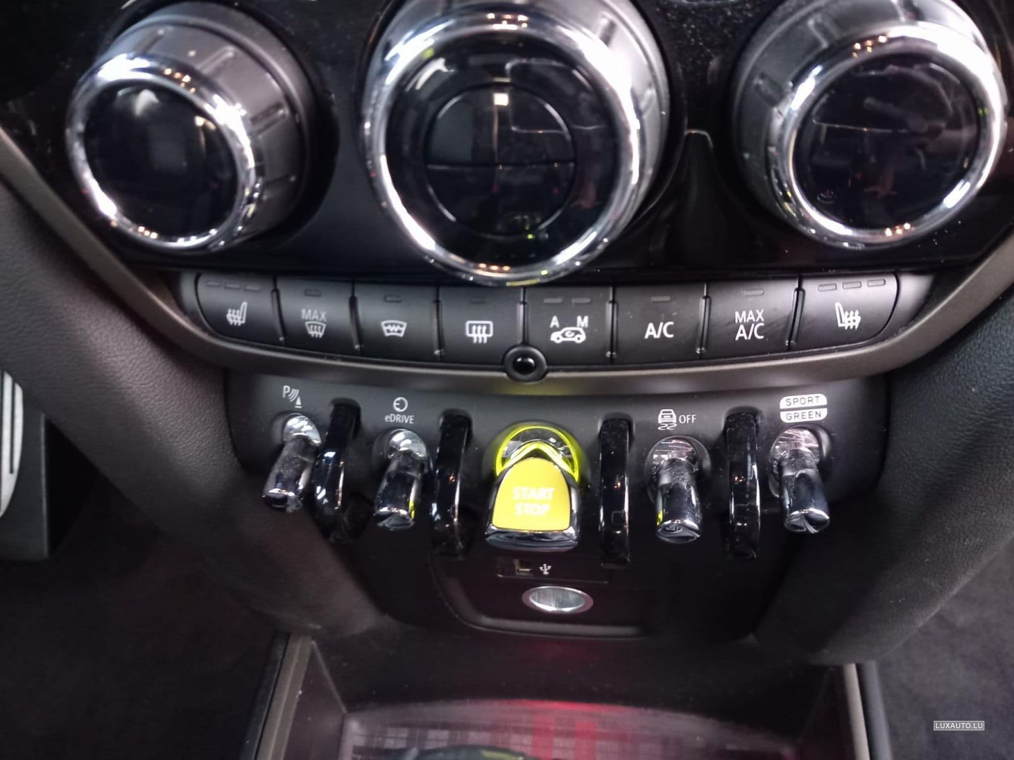 Mini Countryman Cooper SE All 4 (2018) - Photo 6