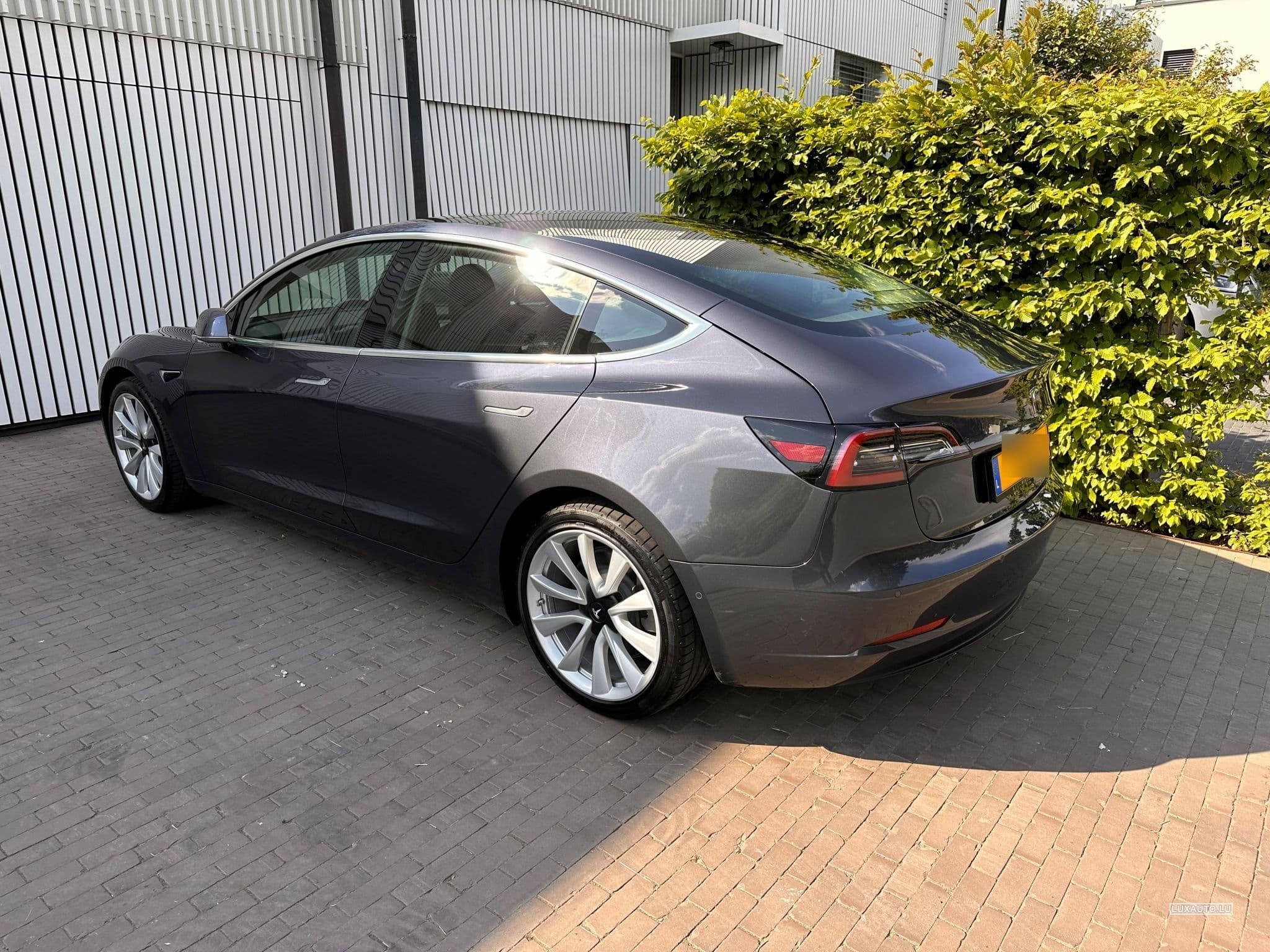 Tesla Model 3 Dual Motor / cap. autonomie complète (2019) - Photo 2