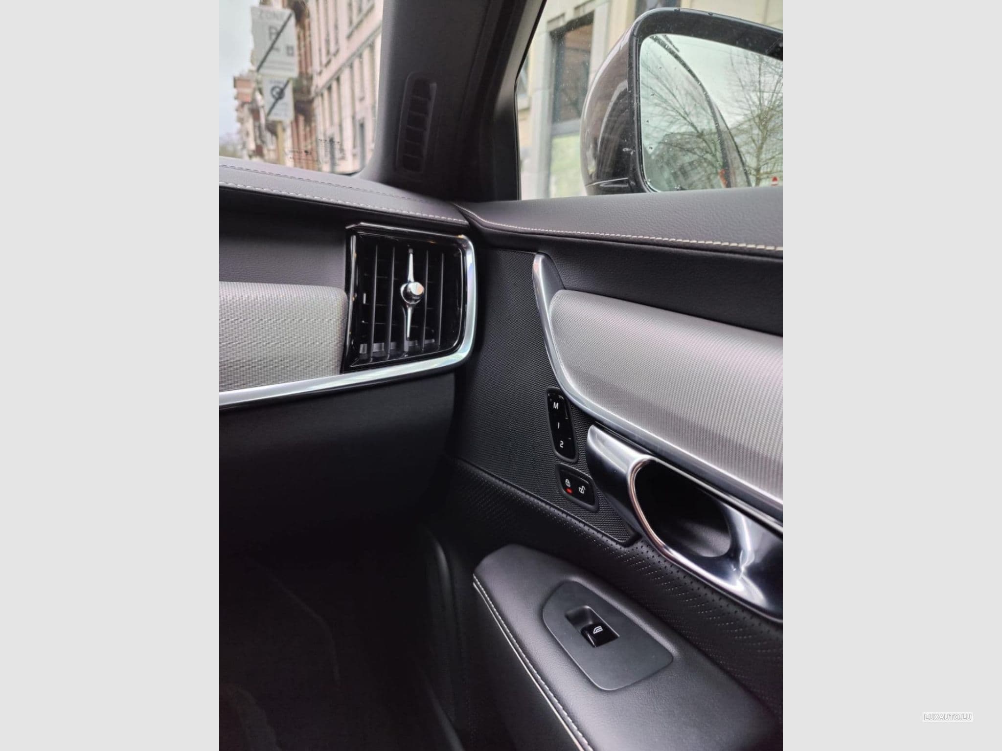 Volvo S90 2022 R-Design, B4 Mild Hybrid, 197 HP,  Automatic (2022) - Photo 11