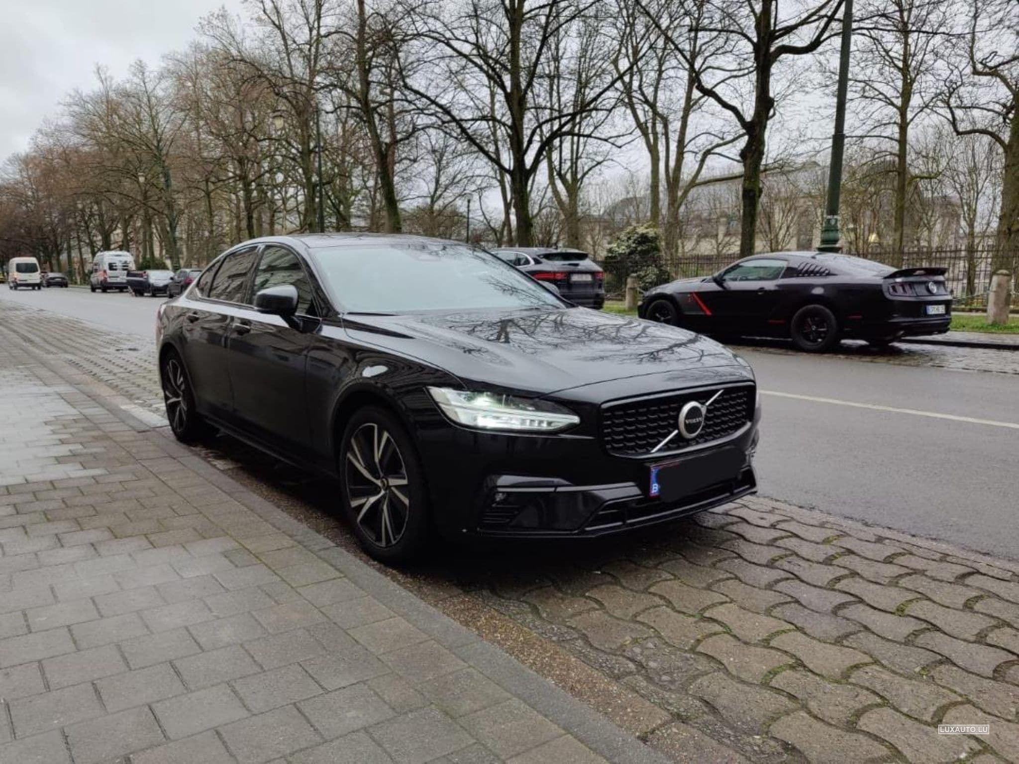Volvo S90 2022 R-Design, B4 Mild Hybrid, 197 HP,  Automatic (2022) - Photo 2
