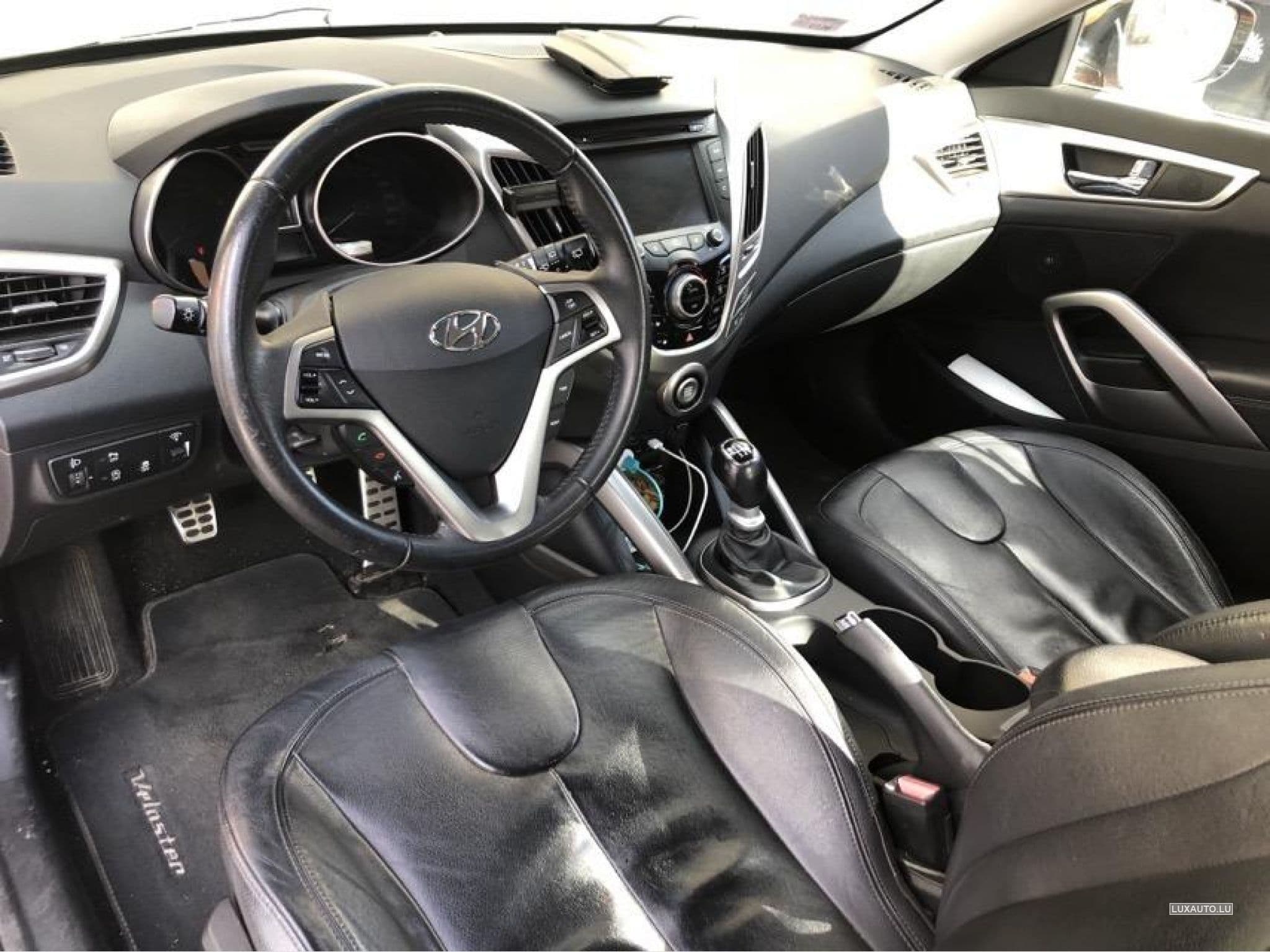 Hyundai Veloster 1.6 GDI (2012) - Photo 2