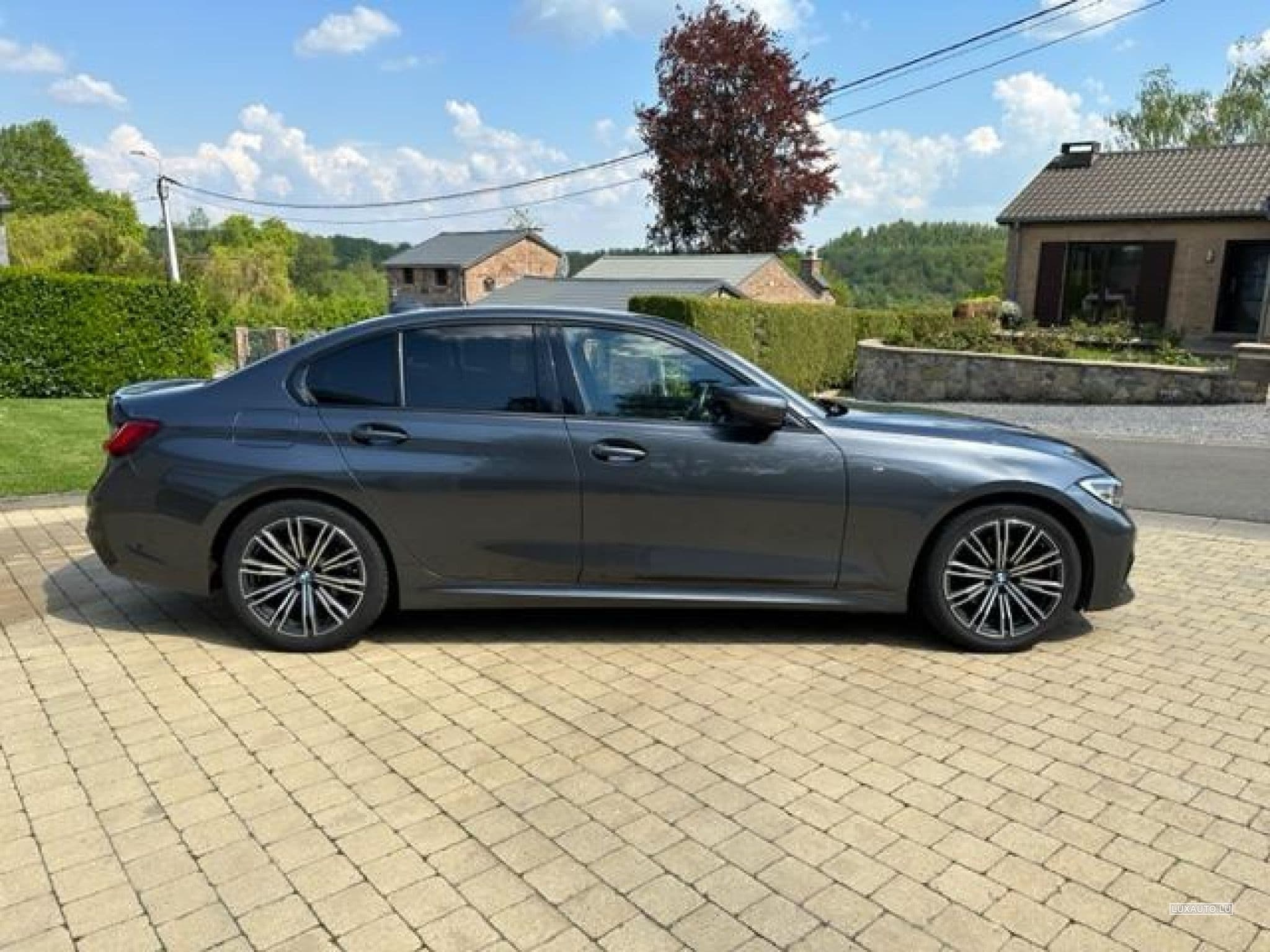 BMW 320 M-Sport (2021) - Photo 4