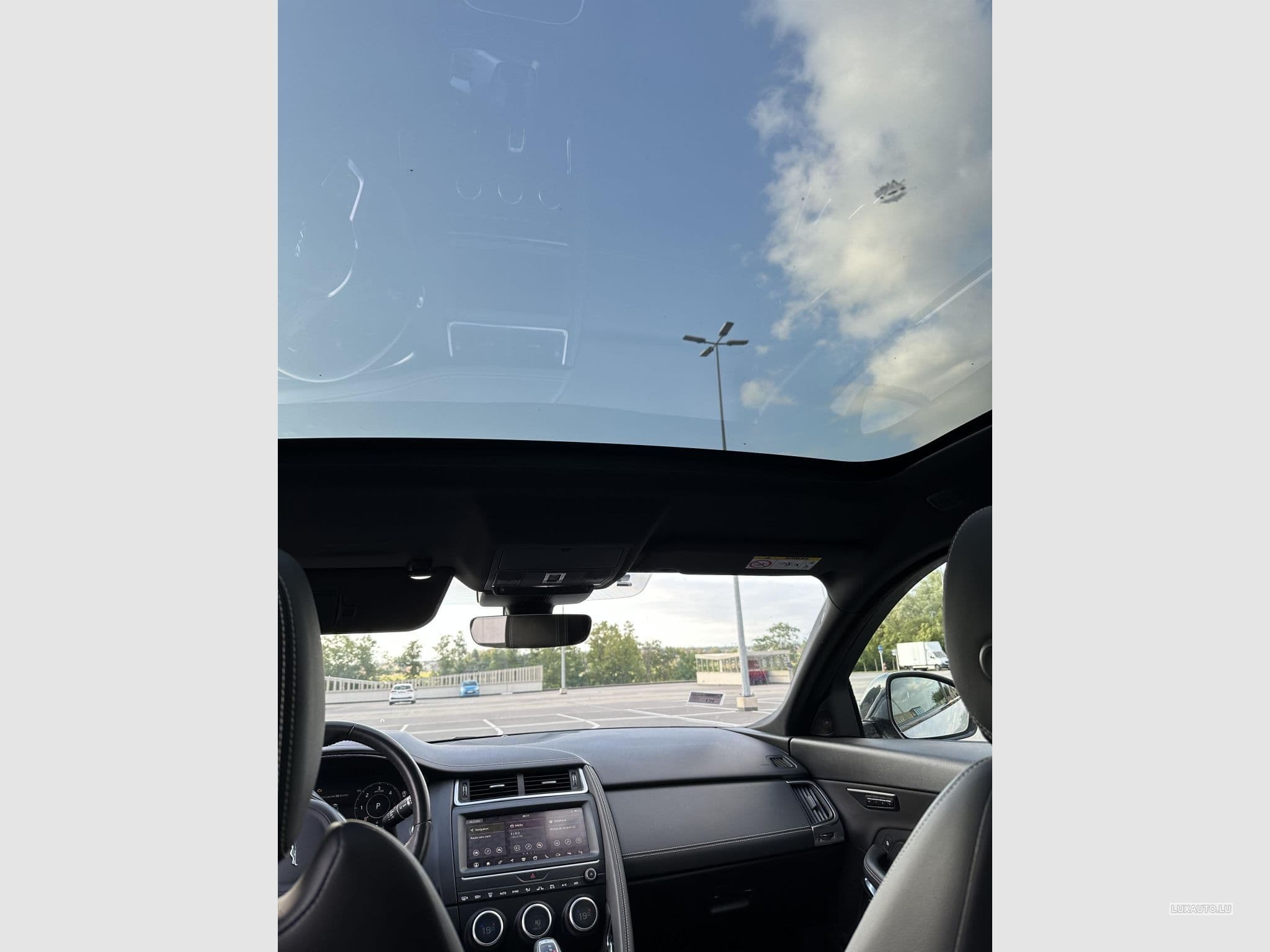 Jaguar E-Pace E-Pace D240 AWD R-Dynamic HSE (2019) - Photo 13