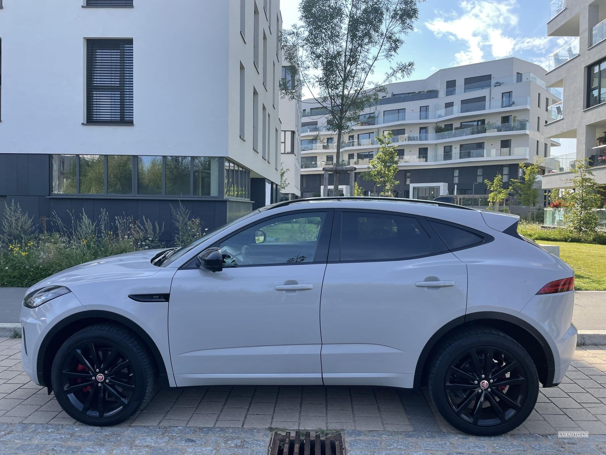 Jaguar E-Pace E-Pace D240 AWD R-Dynamic HSE (2019) - Photo 3