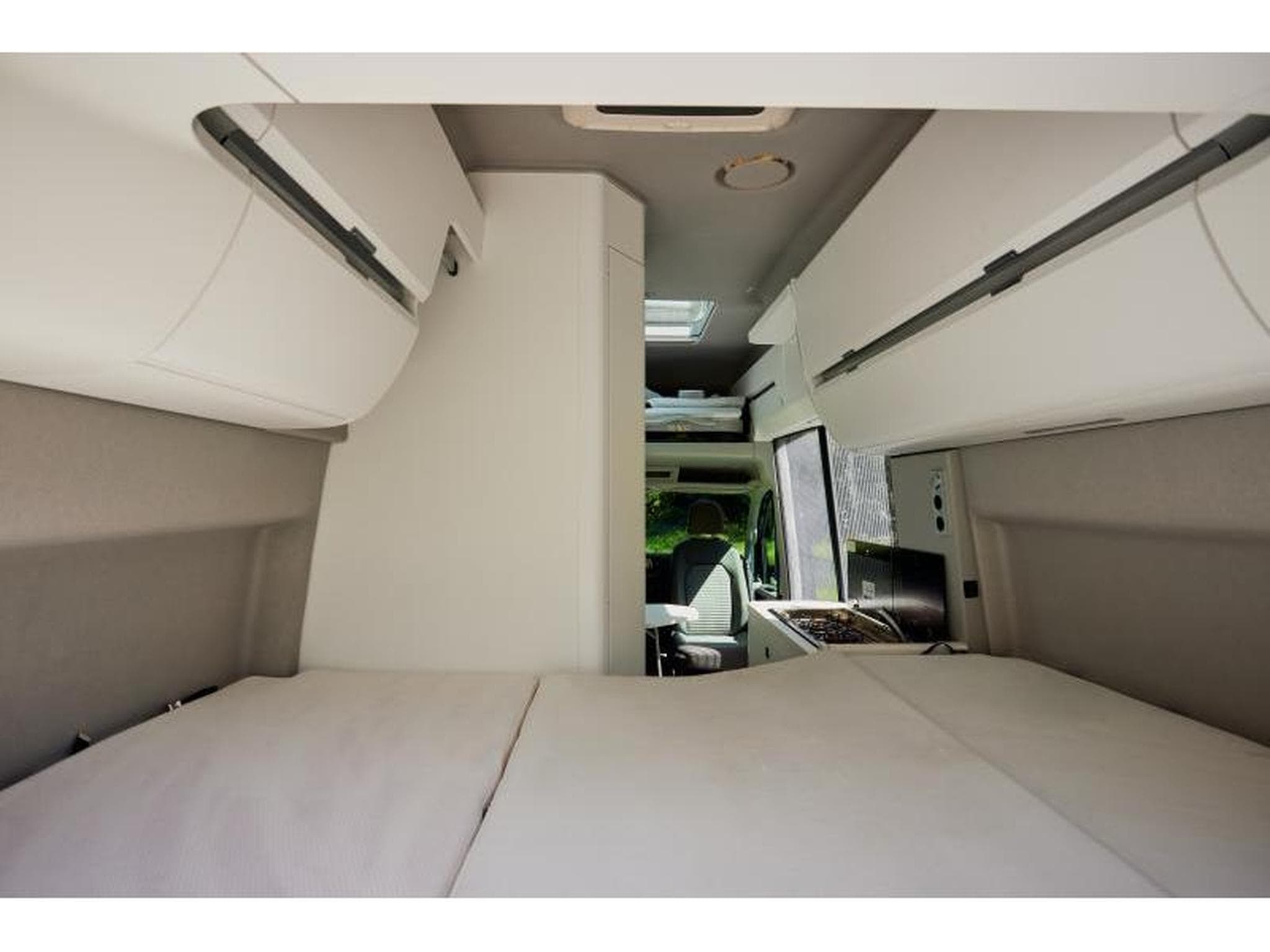 VW Grand California GRAND CALIFORNIA GC600 STANDKL (2023) - Photo 37