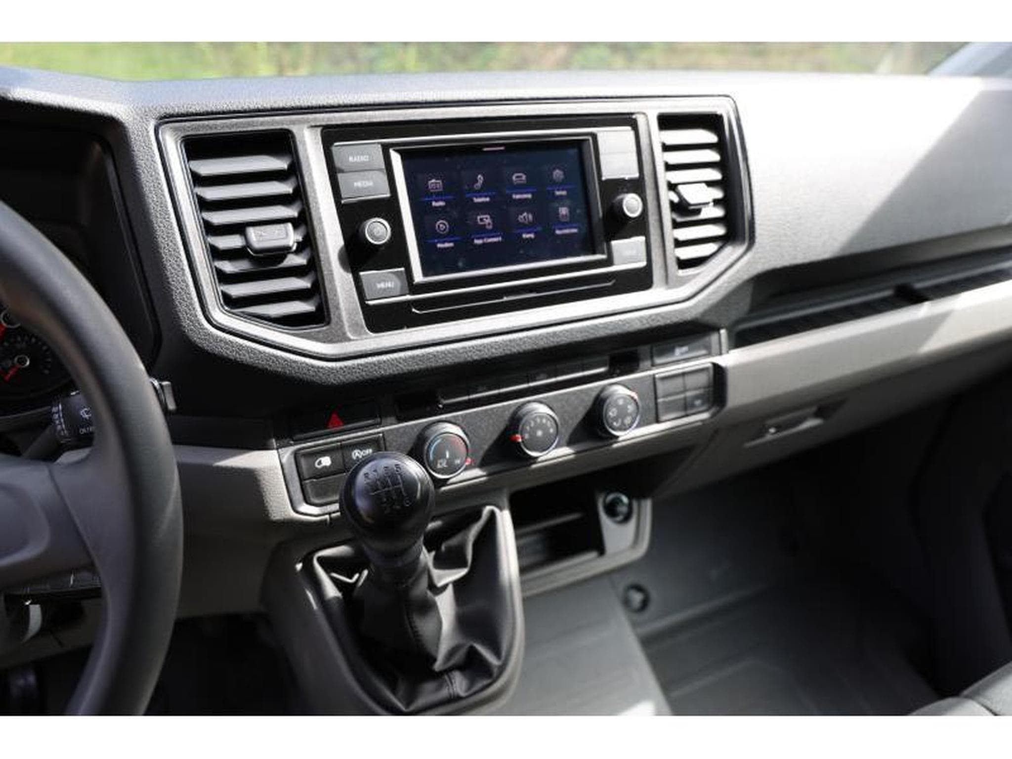 VW Crafter 35 Fourgon (2023) - Photo 4