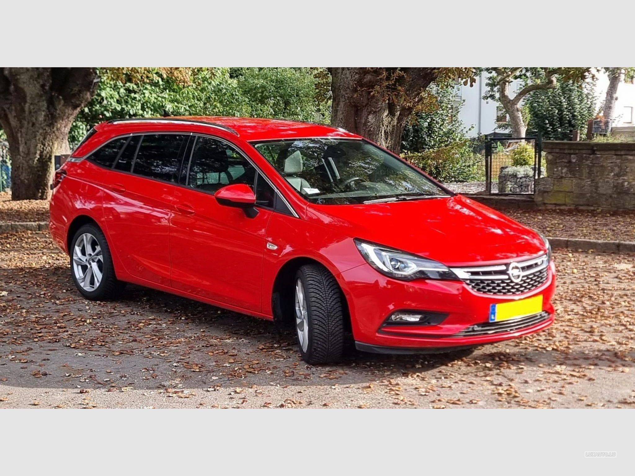 Opel Astra Sports Tourer Innovation (2019) - Photo 3