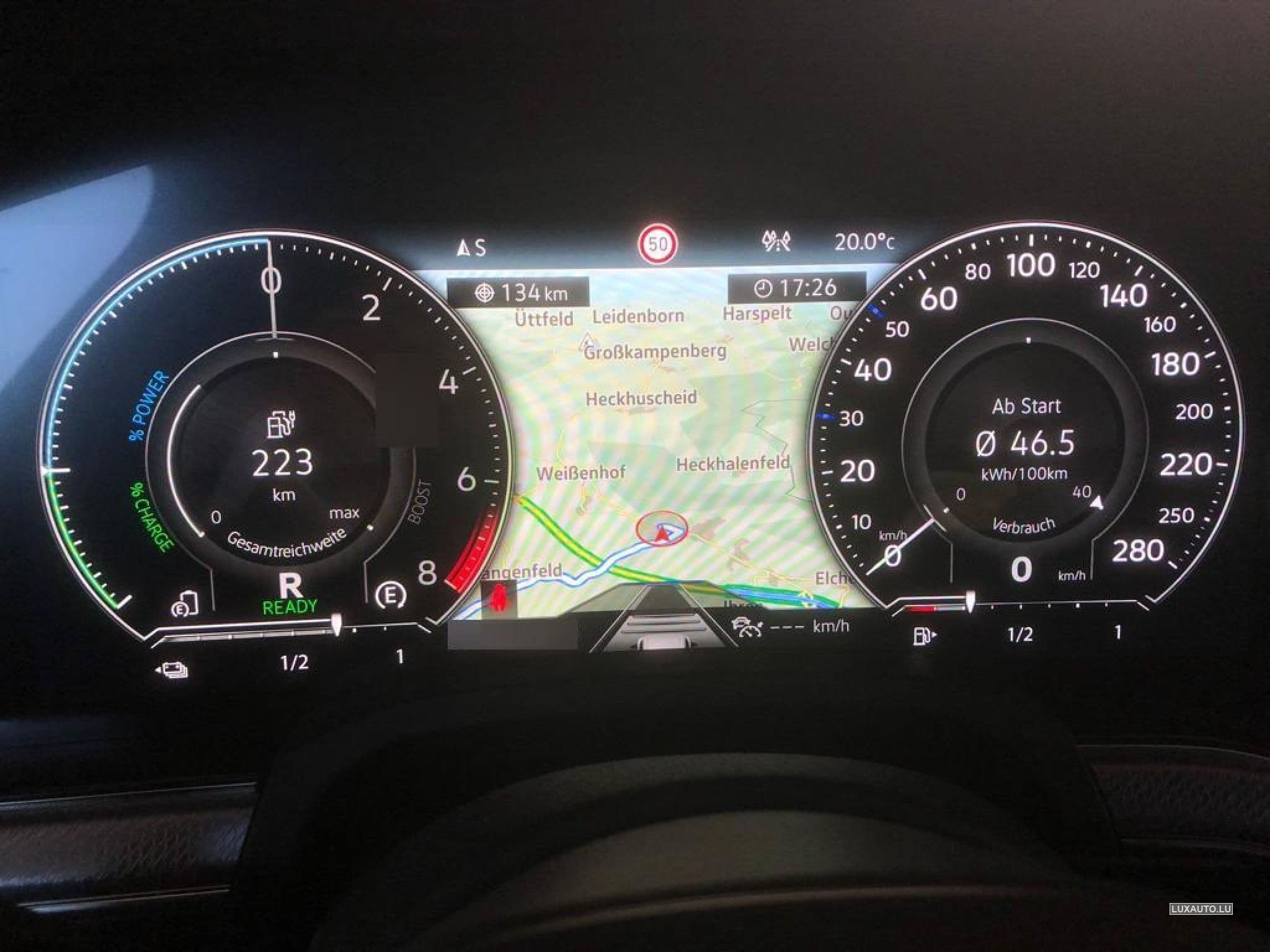 VW Touareg R line (2022) - Photo 3