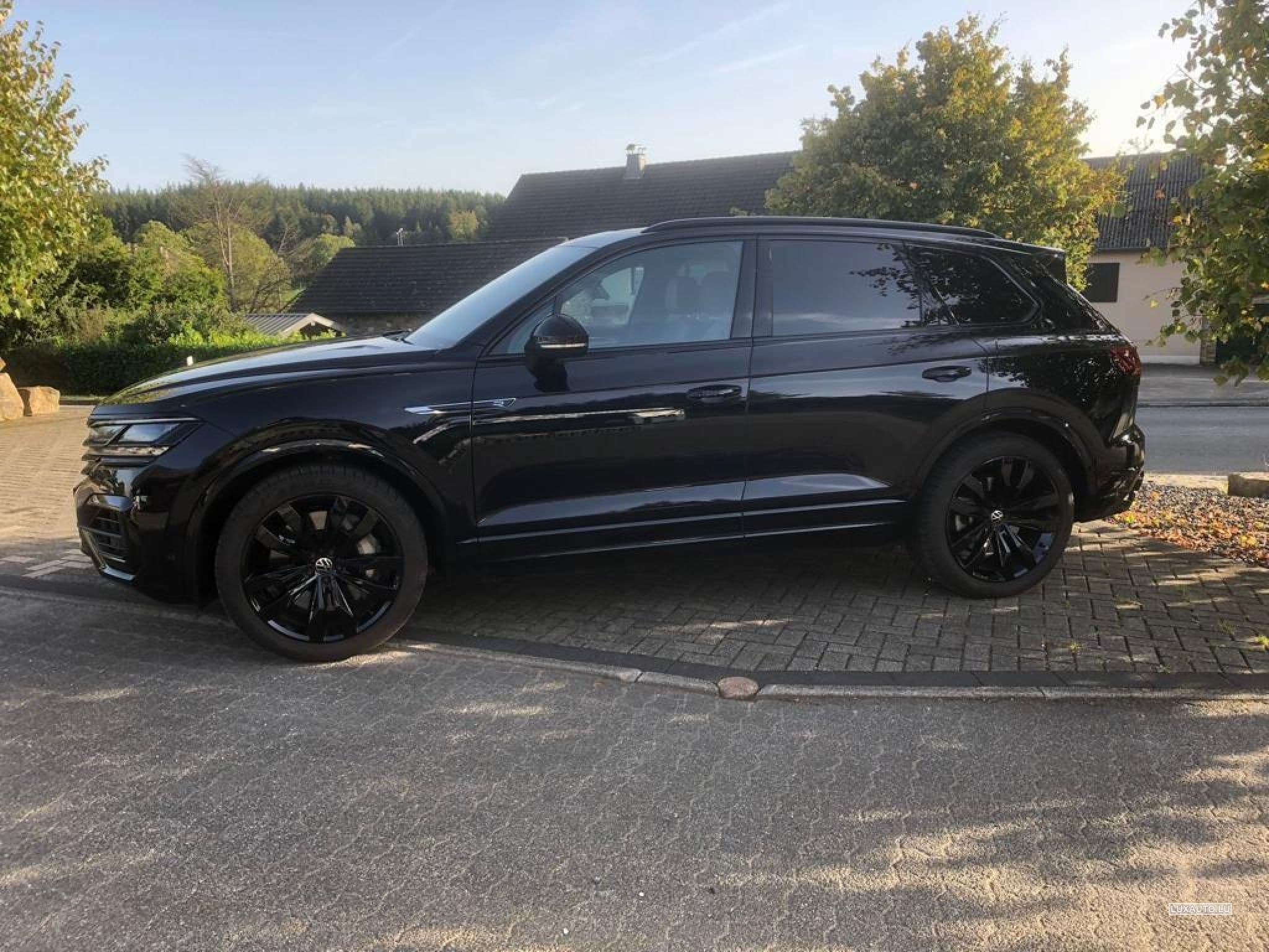 VW Touareg R line (2022) - Photo 5