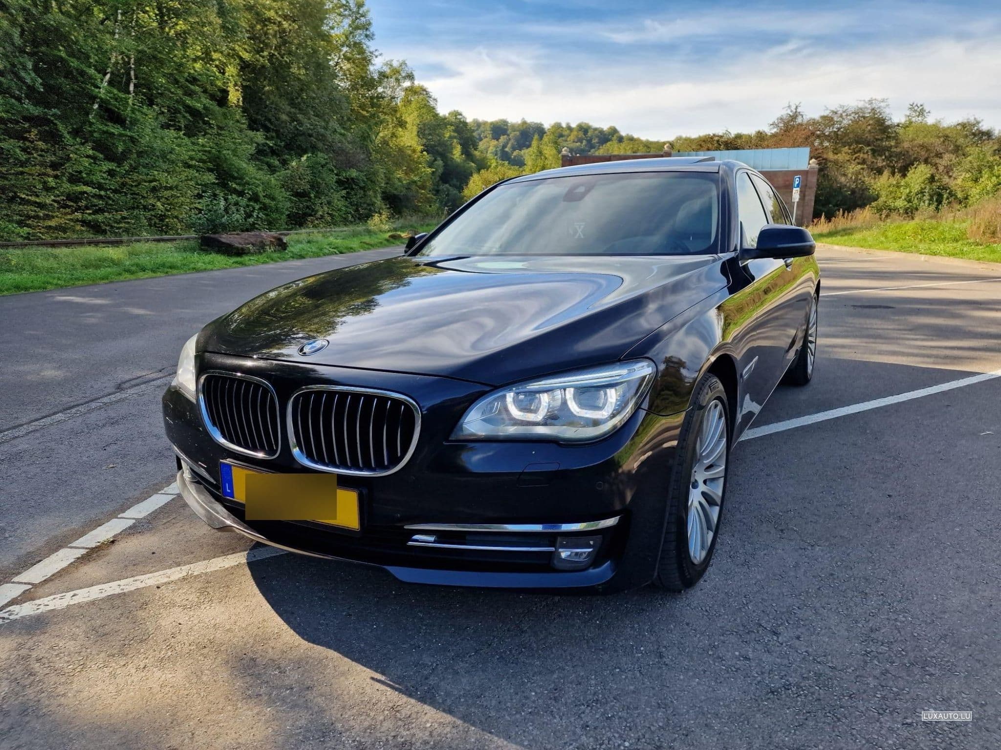 BMW 730 (2012) - Photo 1