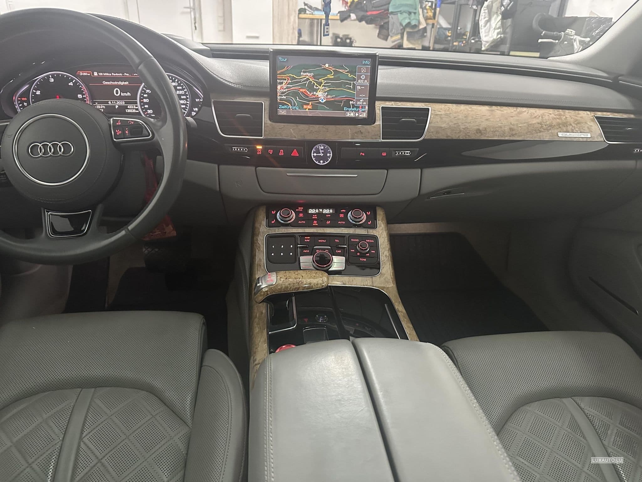 Audi A8 4,2 tdi Quattro 385PS (2015) - Photo 13