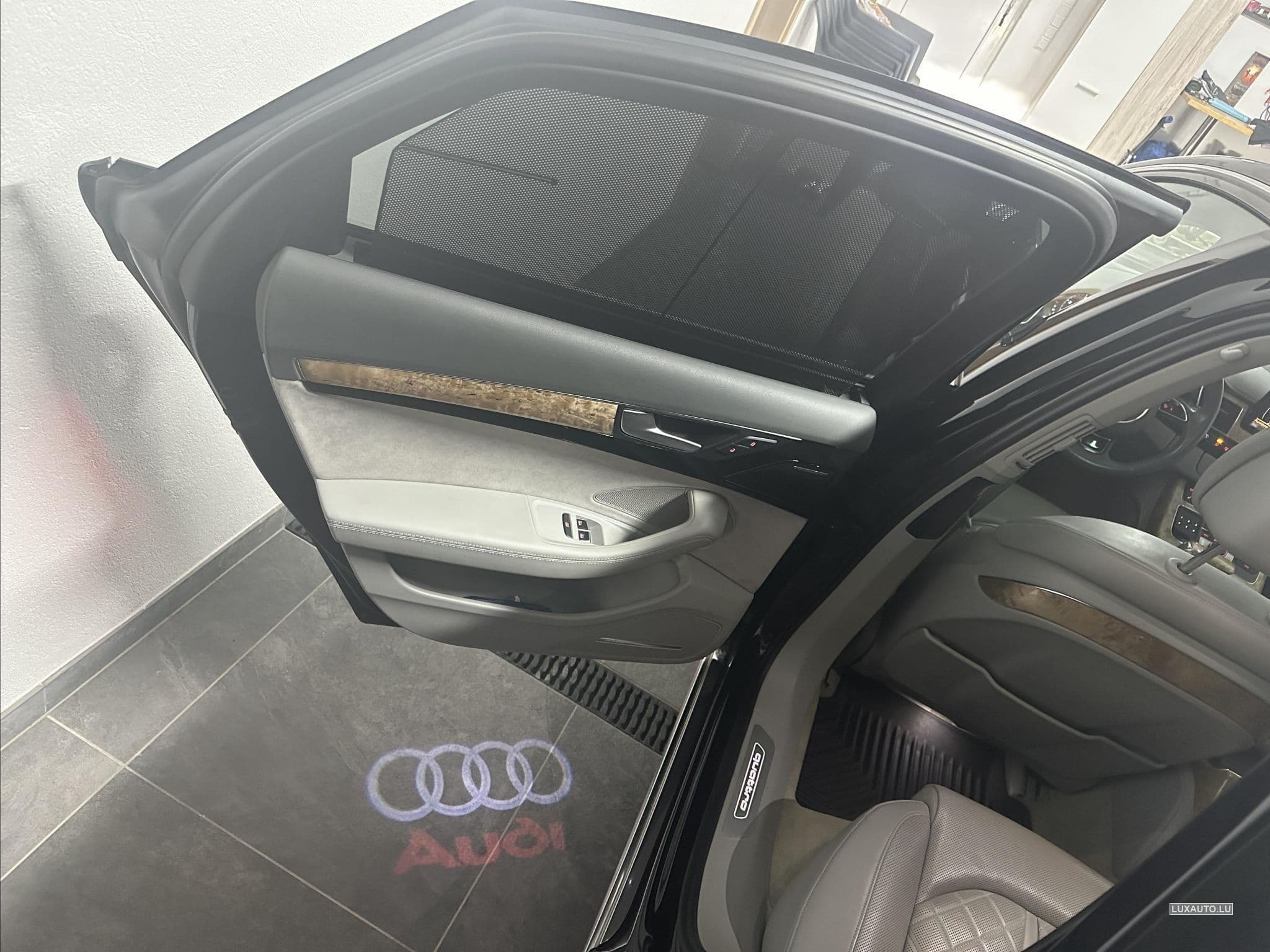 Audi A8 4,2 tdi Quattro 385PS (2015) - Photo 14